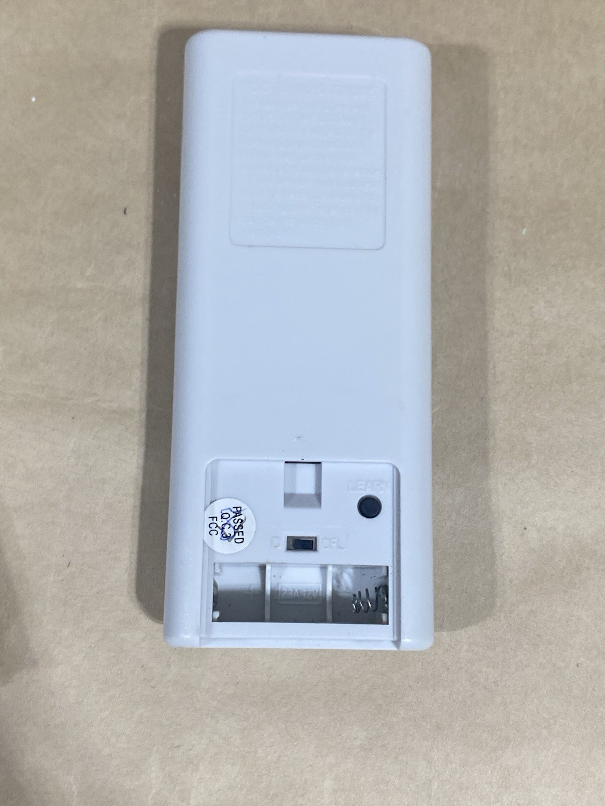 Harbor Breeze A25-TX015 OEM Remote Control And Wall Cradle Missing Cover