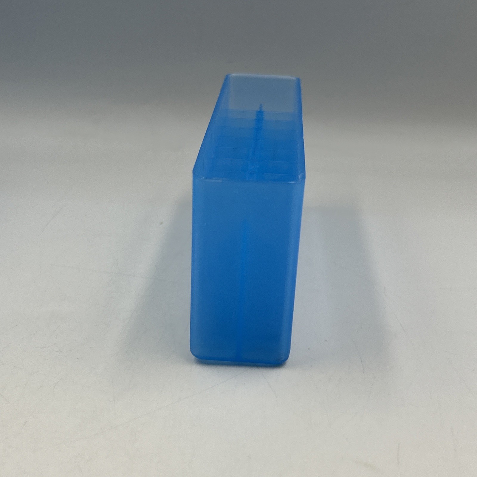 BERRY'S Plastic Ammo Box, Blue 20 Round 110/30-06