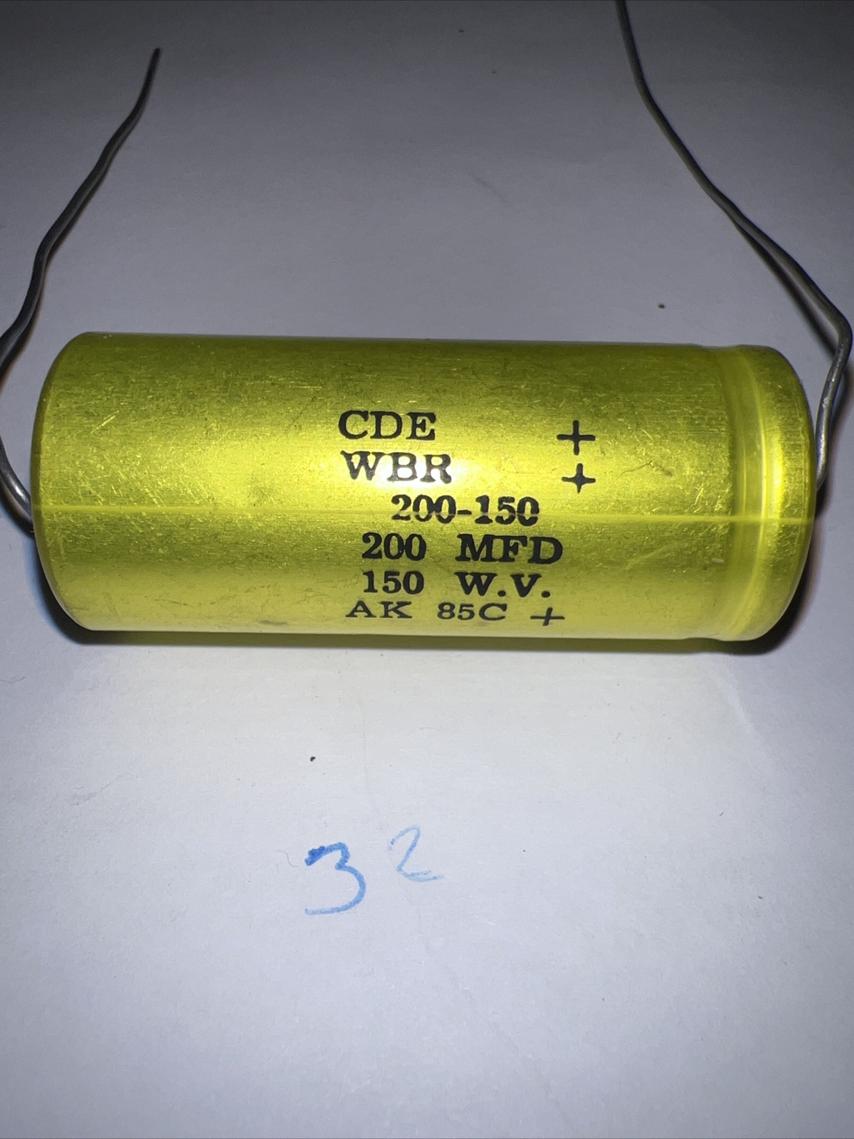 Electrolytic Capacitor 150 VDC 200 MFD 85°C ￼￼Axial Cornell CDE WBR .