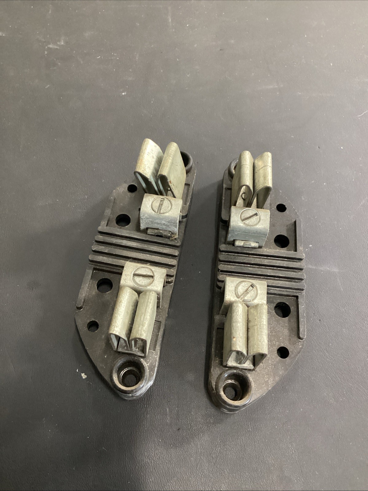 GE Meter Socket Base P-4129375 Set
