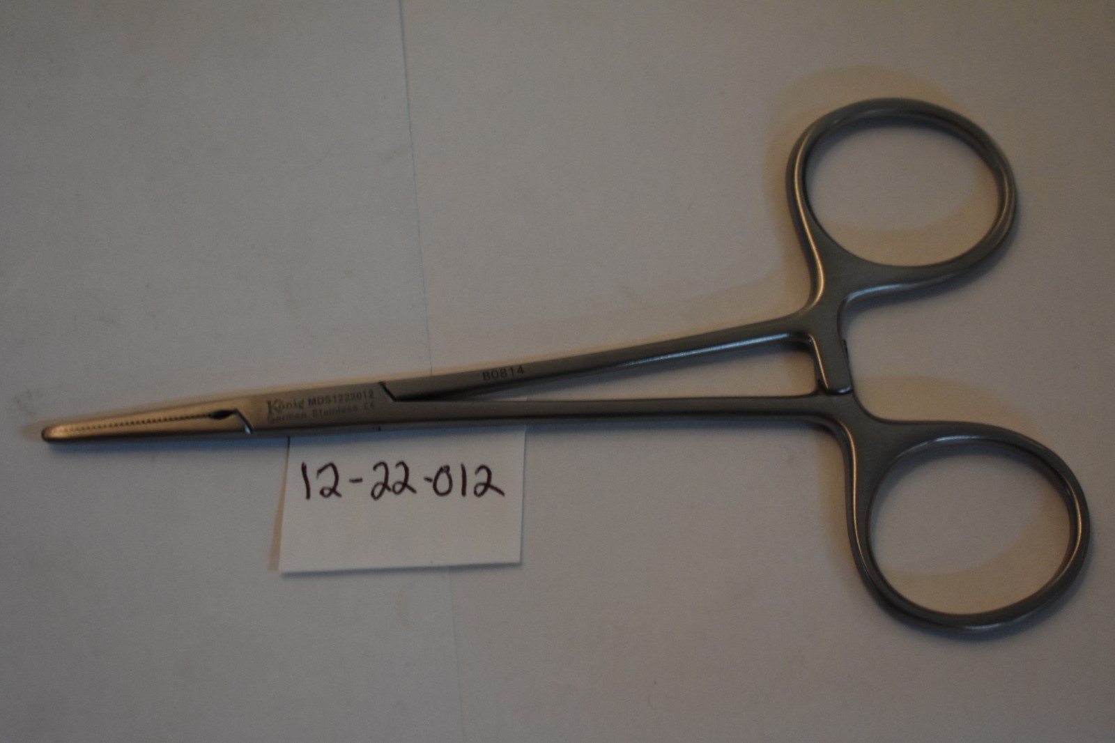 MDS1222012 HALSTED/MOSQUITO/ HEMOSTATS 5" STRAIGHT SERRATED