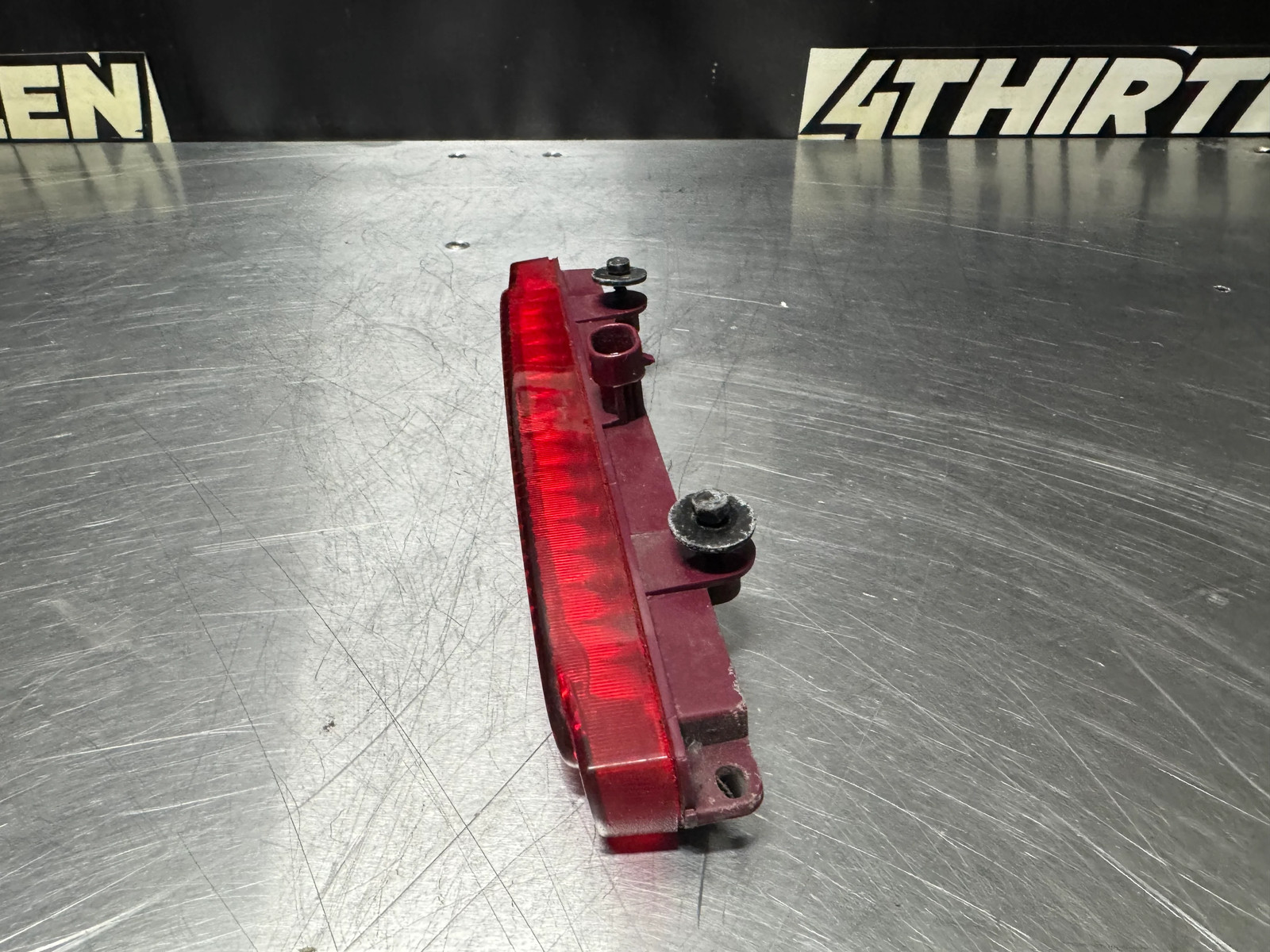 97-04 C5 CORVETTE THIRD BRAKE LIGHT OEM #N181