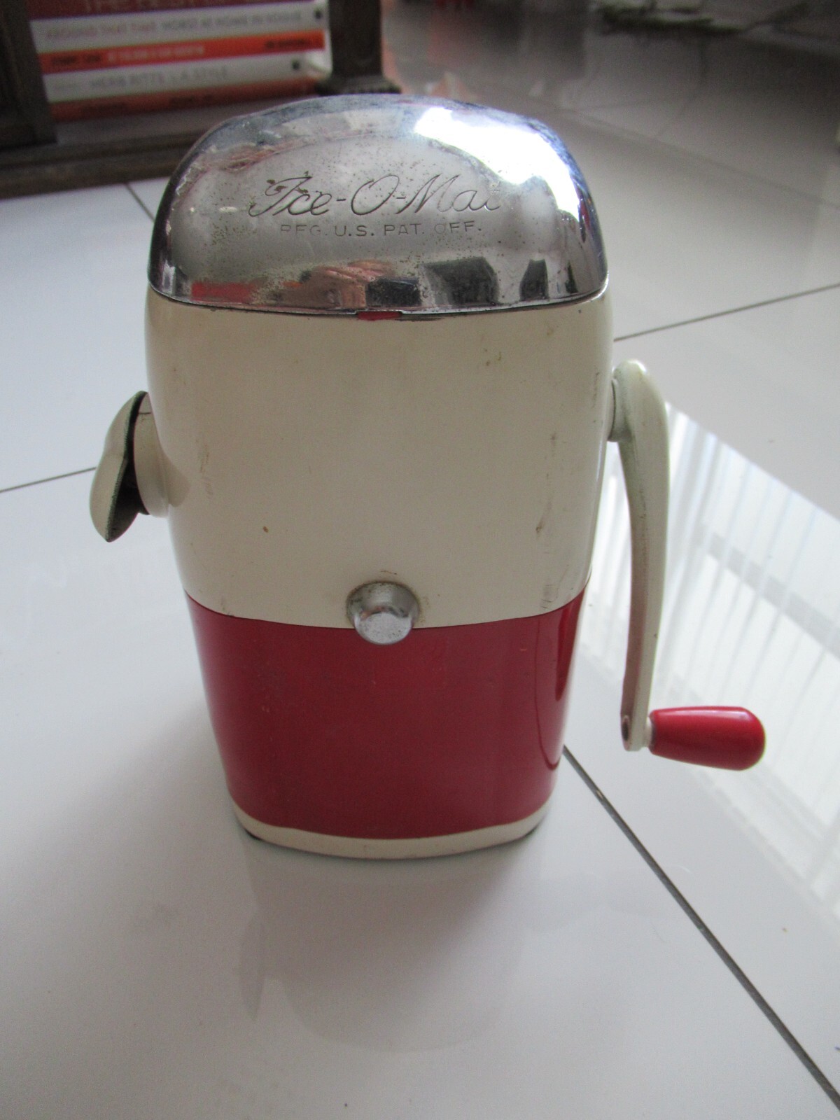 Vtg ICE-O-MAT Rival Vogue White ICE CRUSHER Hand Crank CounterTop 455 CLEAN!