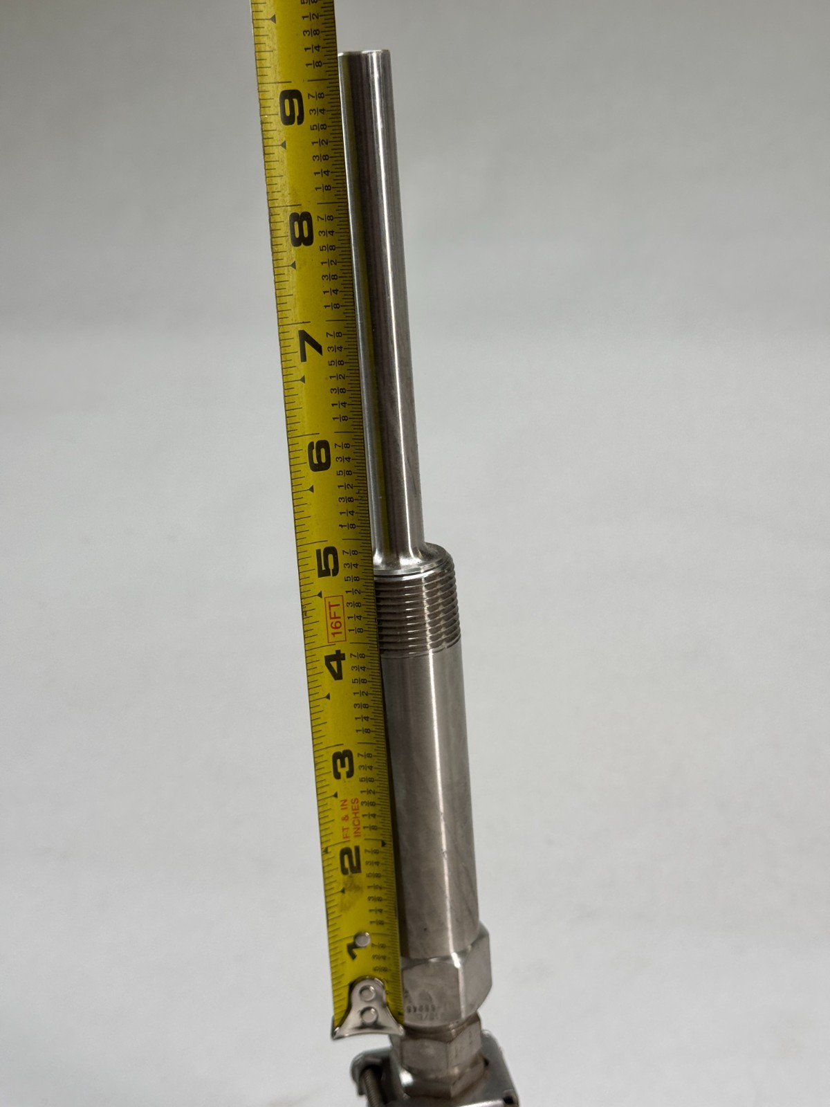 ASHCROFT Adjustable Angle Thermometer, 0-550F, 5" Face, 4-1/2" Stem, 3/4" NPT