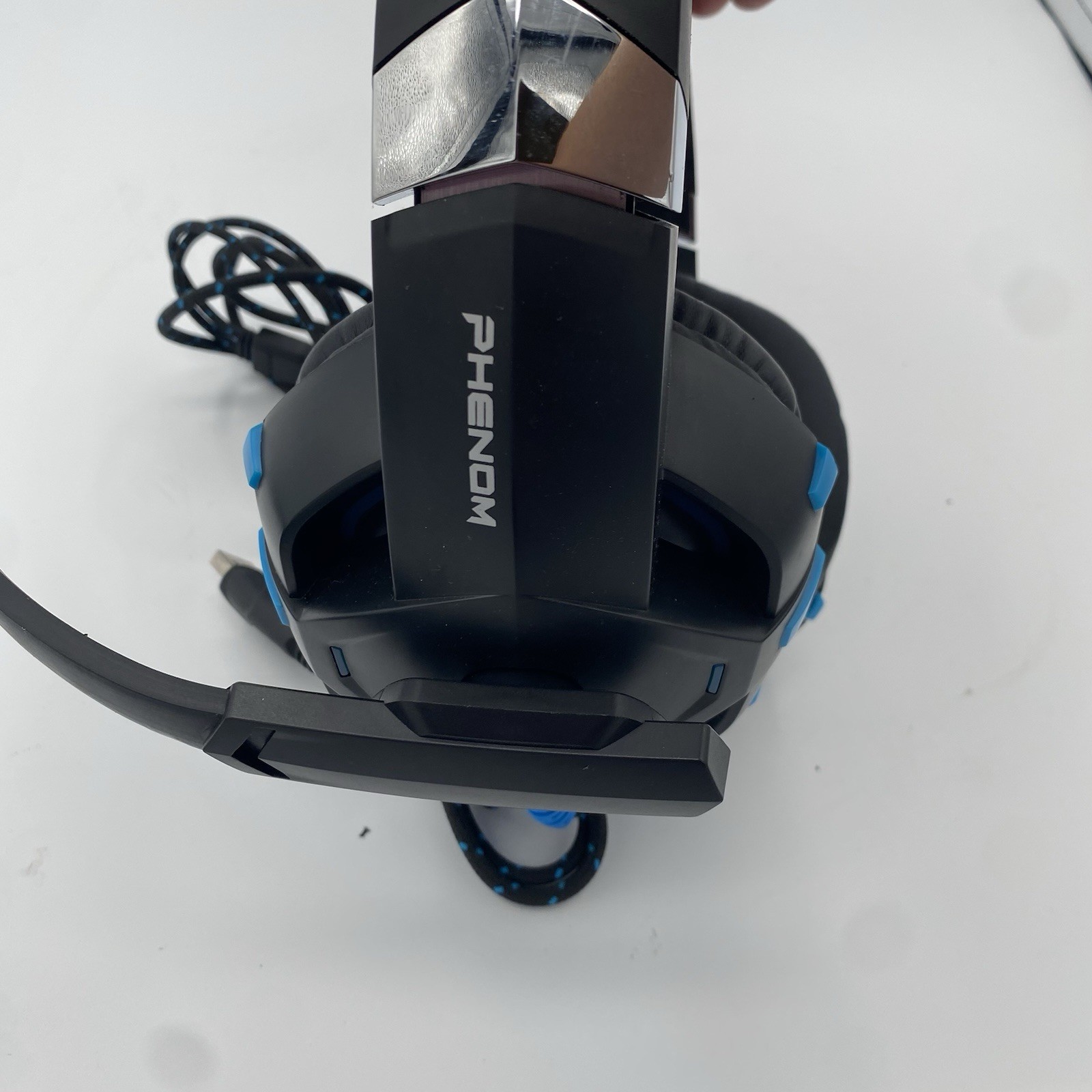Phenom Gaming Headset Blue/Black LED Dark Light/Microphone MI-VGH13
