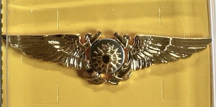 USMC Aerial Navigator Wings And Major Oakleafs On Maker Card