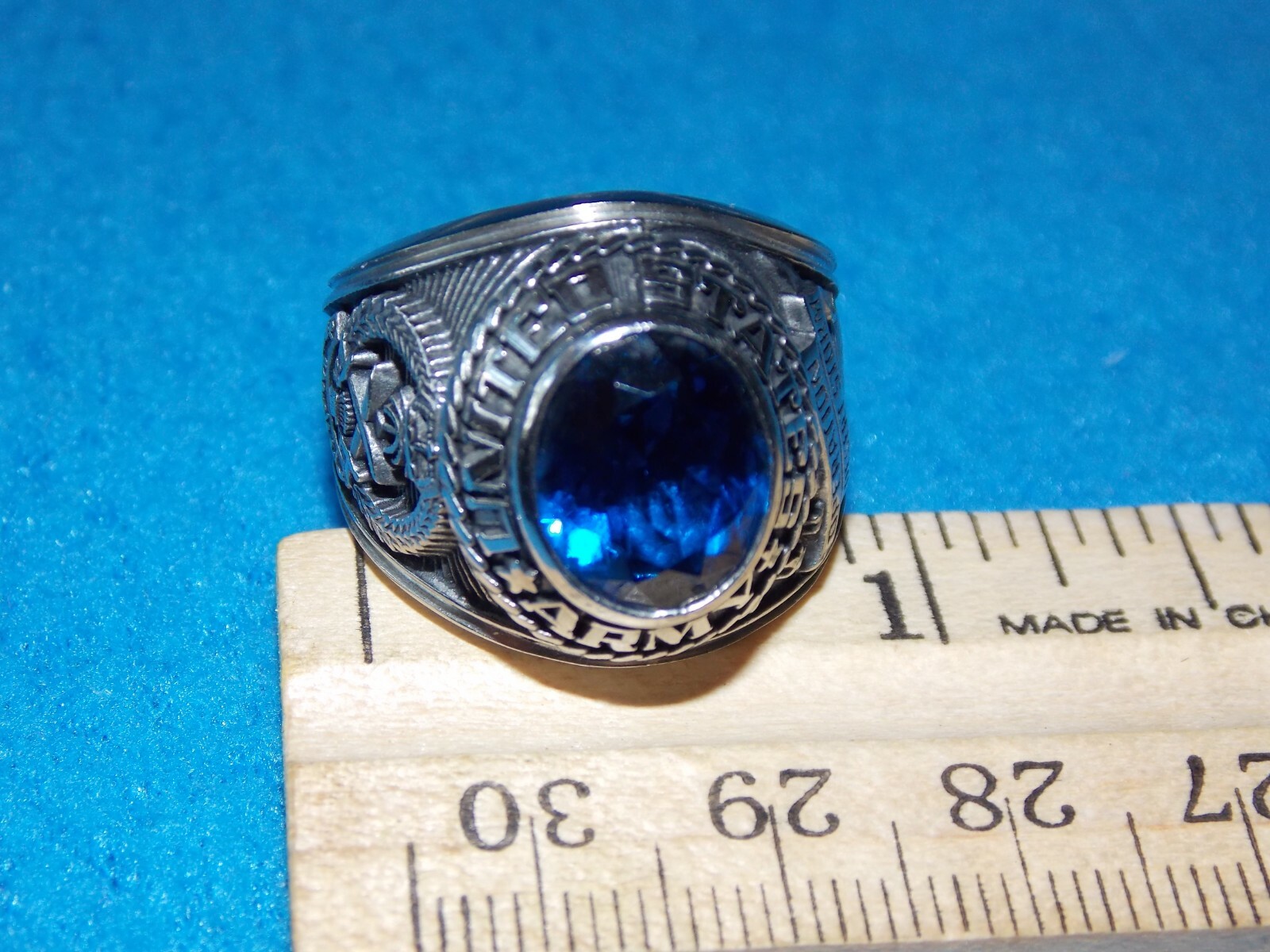 VINTAGE - ARMY DESERT STORM MEN'S BLUE STONE RING Size 6.75 - NOS - ALPHA BRAND