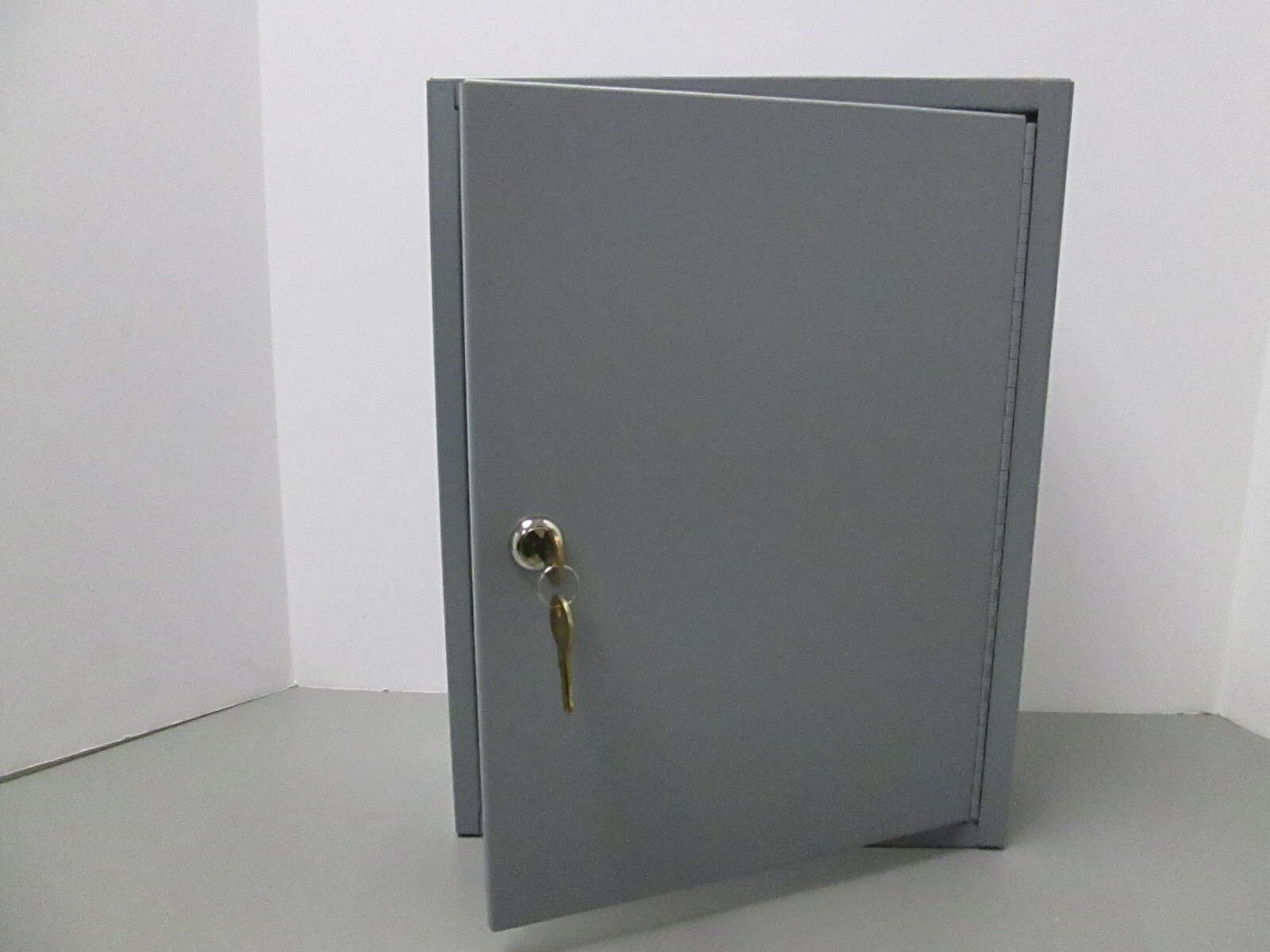 MMF 201-2F060-01 Sixty Key Flex Cabinet