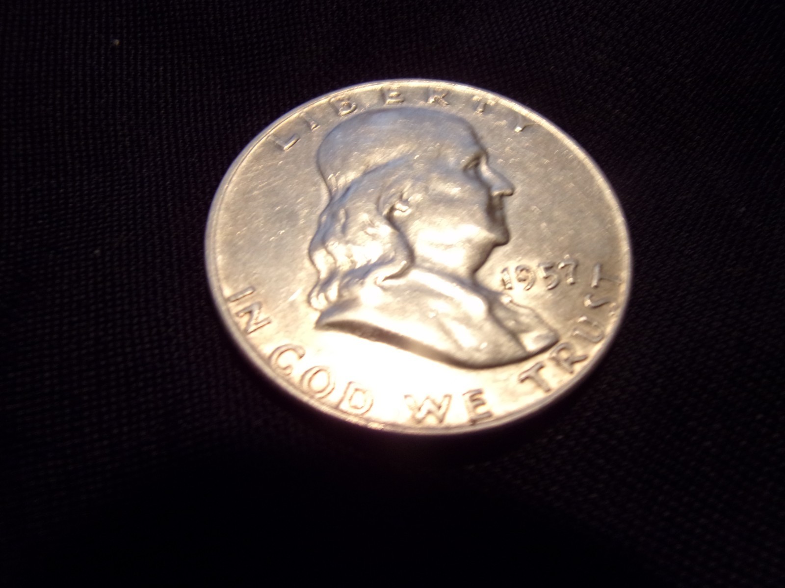 FRANKLIN 1957 SILVER HALF DOLLAR SPARKLING UNCIRCULATED SALE