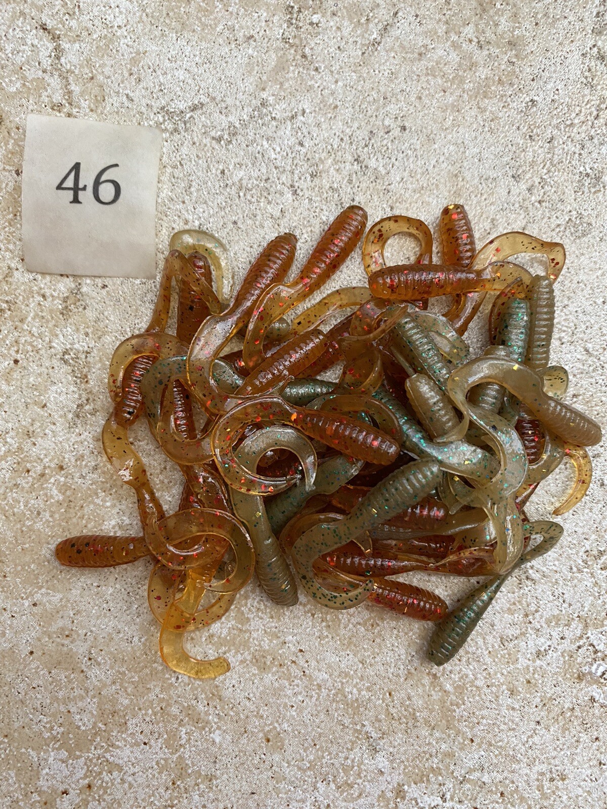 Item#46 50ct 2"Rootbeer w/red glit, Avocado w/gr glit grubs, bait, soft plastics