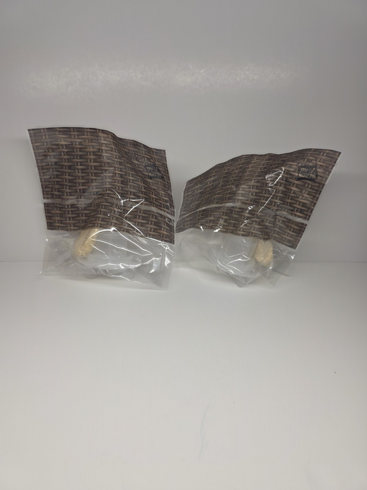 Black Flag Disposable Outdoor Fly Trap, 2-Count, Fast Shipping!