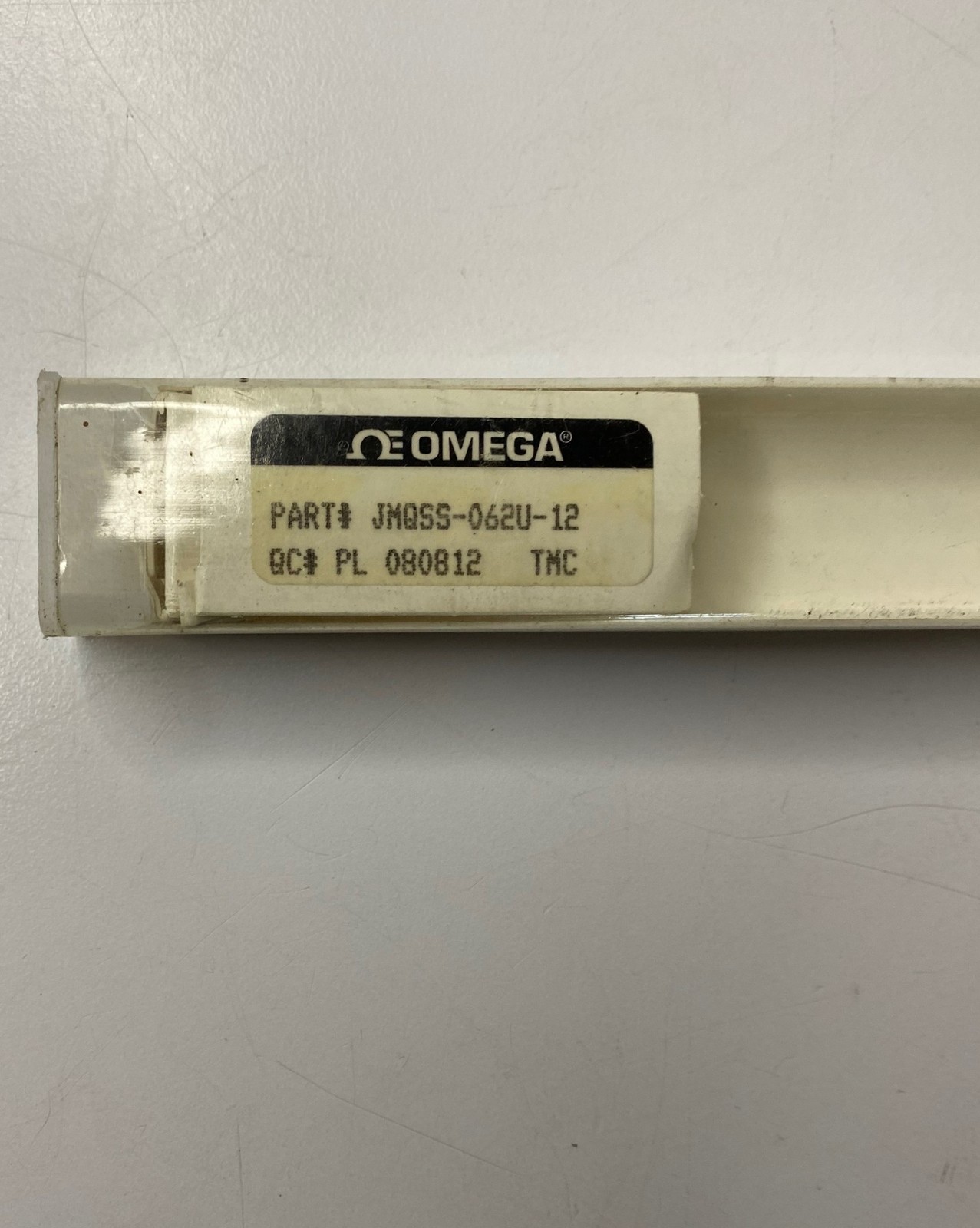 OMEGA Thermocouple Temperature Probe - Remote Temperature Sensor JMQSS-062U-12