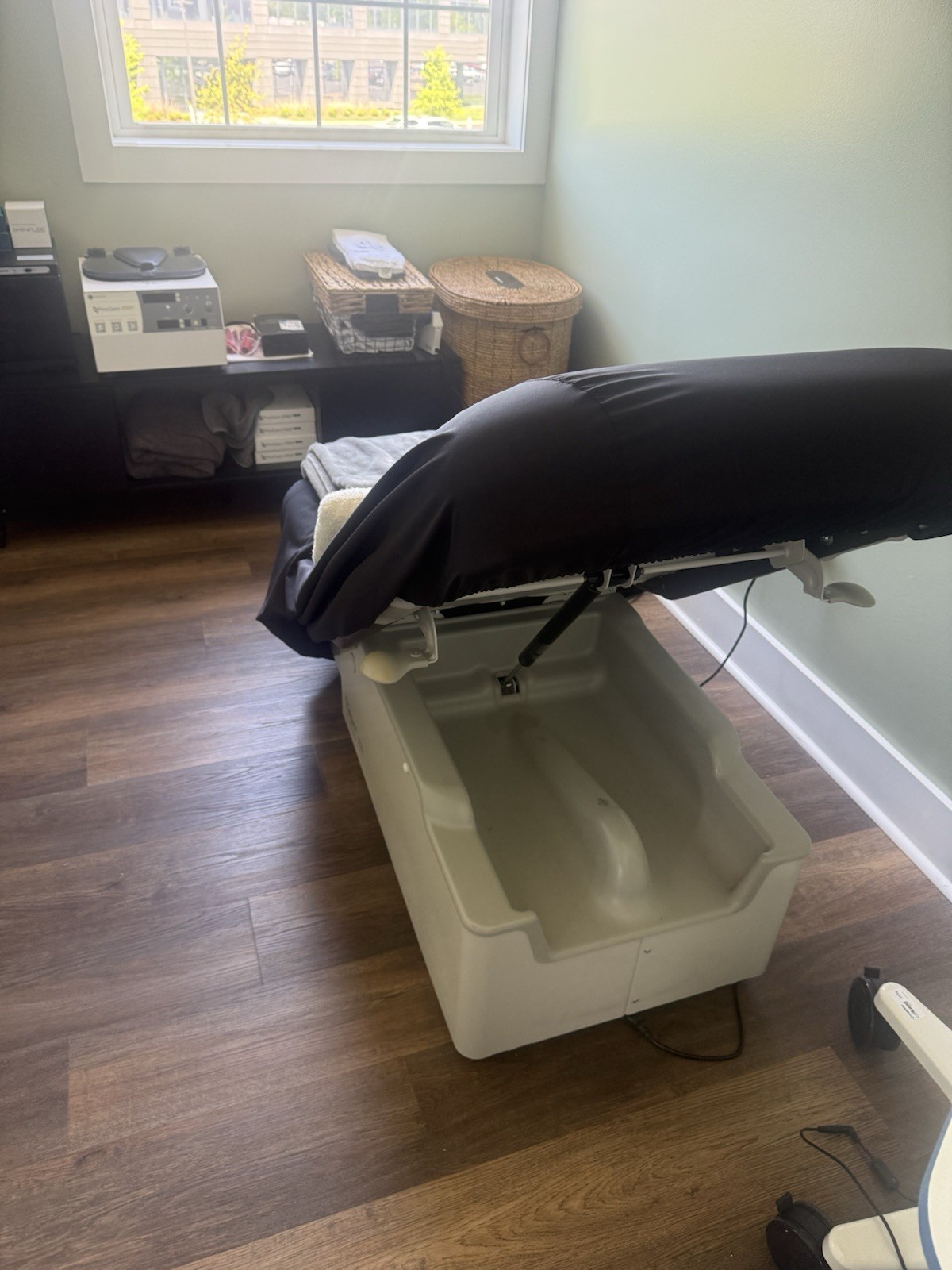 Midmark Ritter 222 Examination Table Black
