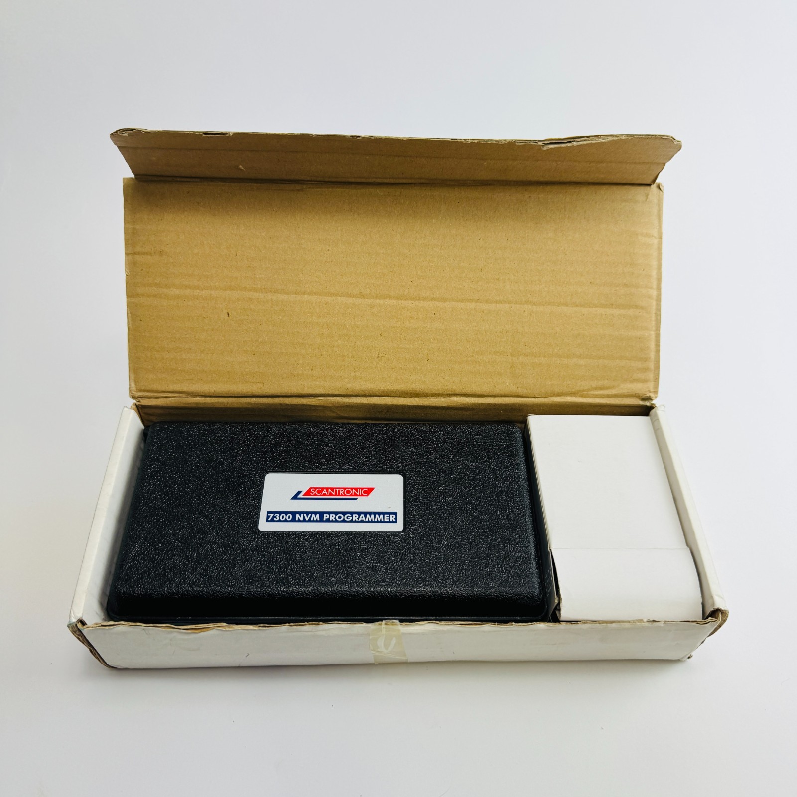 Scantronic 7300 NVM Programmer Alarm System Tool Working