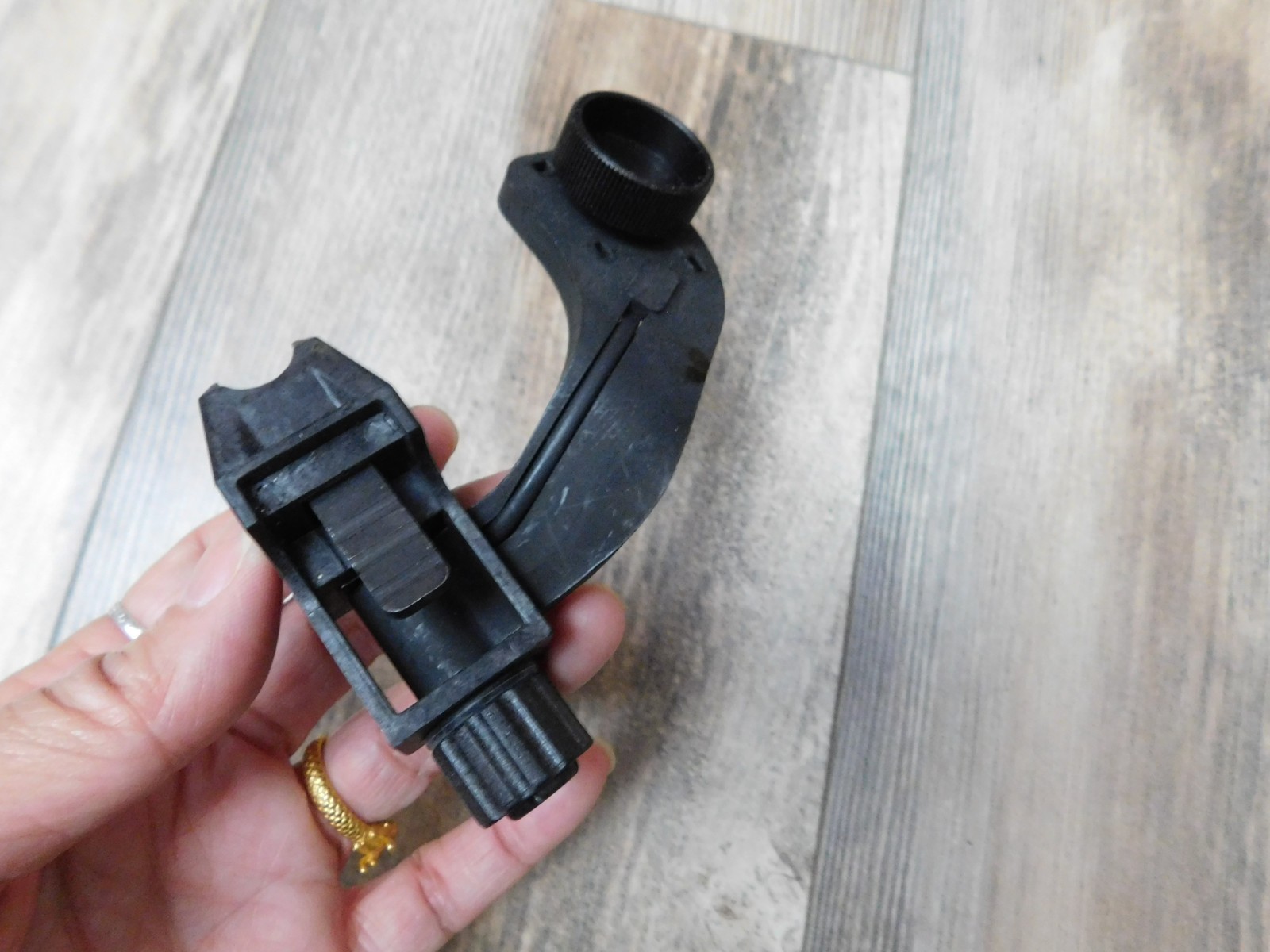 NVG RHINO MOUNT SWING J ARM