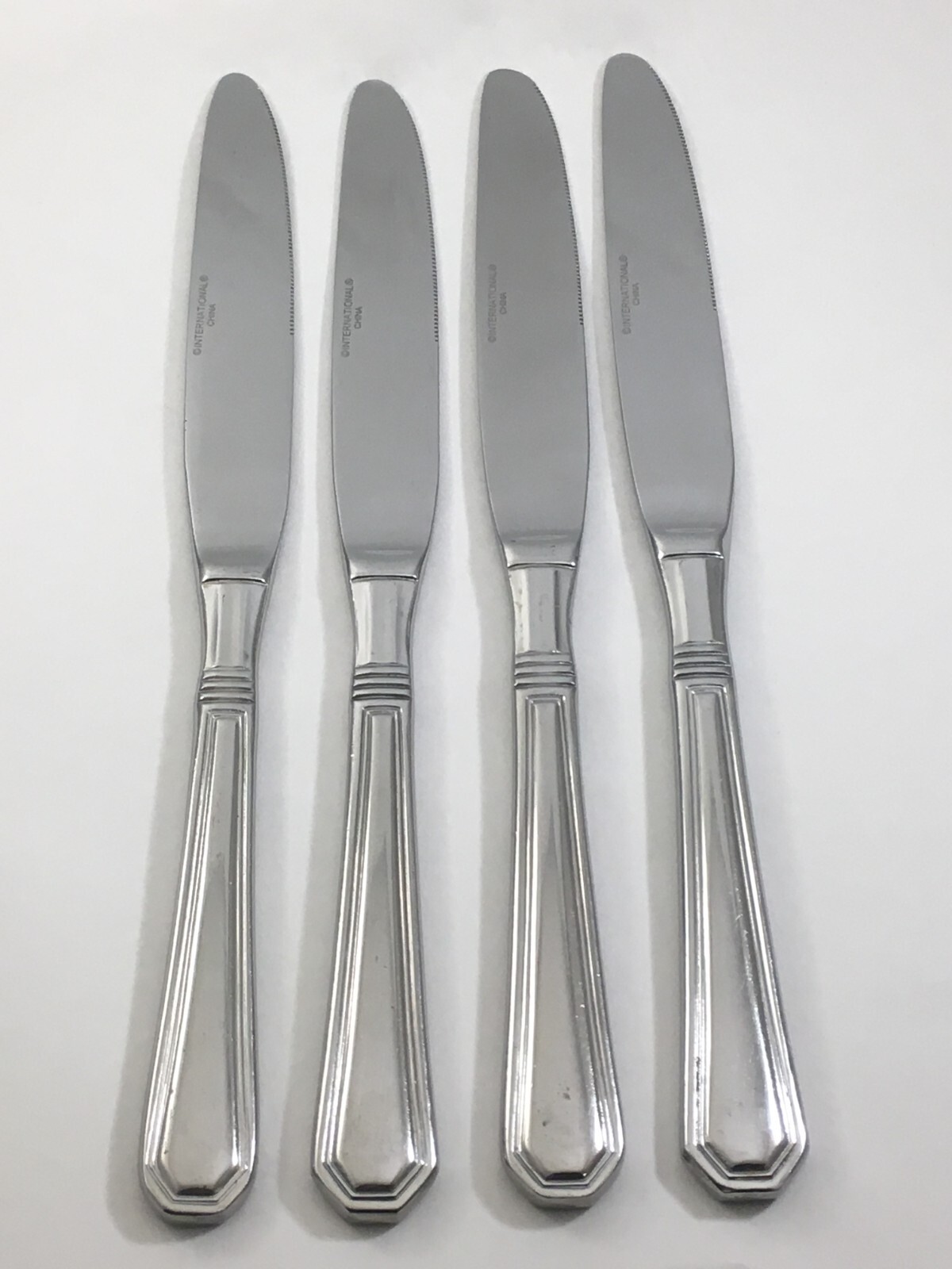 International Silver Roxbury 4-pc Solid Dinner Knife Glossy Stainless Steel