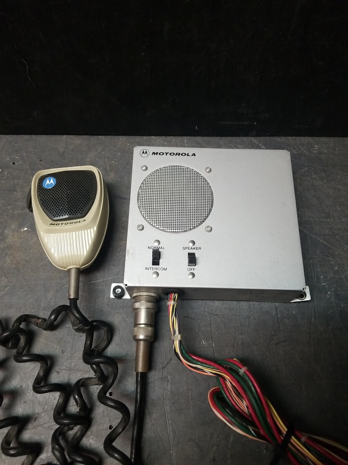 Motorola Intercom Speaker TLN1745A for Micor UHF Repeater with Mic TMN6071A__