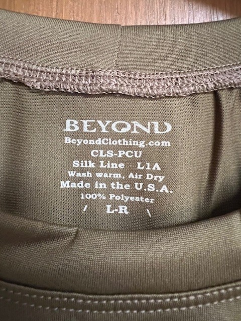U.S. G.I. Special Forces Beyond Performance Crew, Large, Unused.