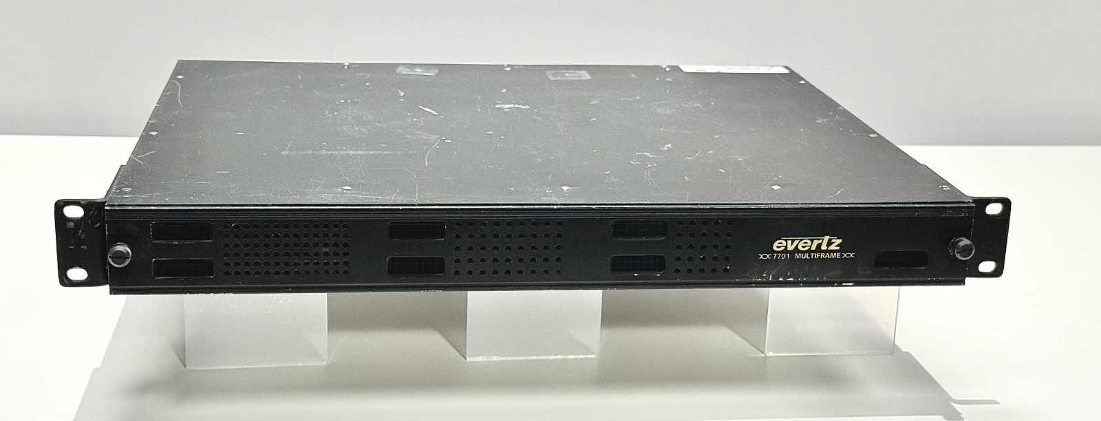 Evertz 7701 FR Multiframe Chassis with (2x) 7707VR-2-HD, 1x 7707CVR-2