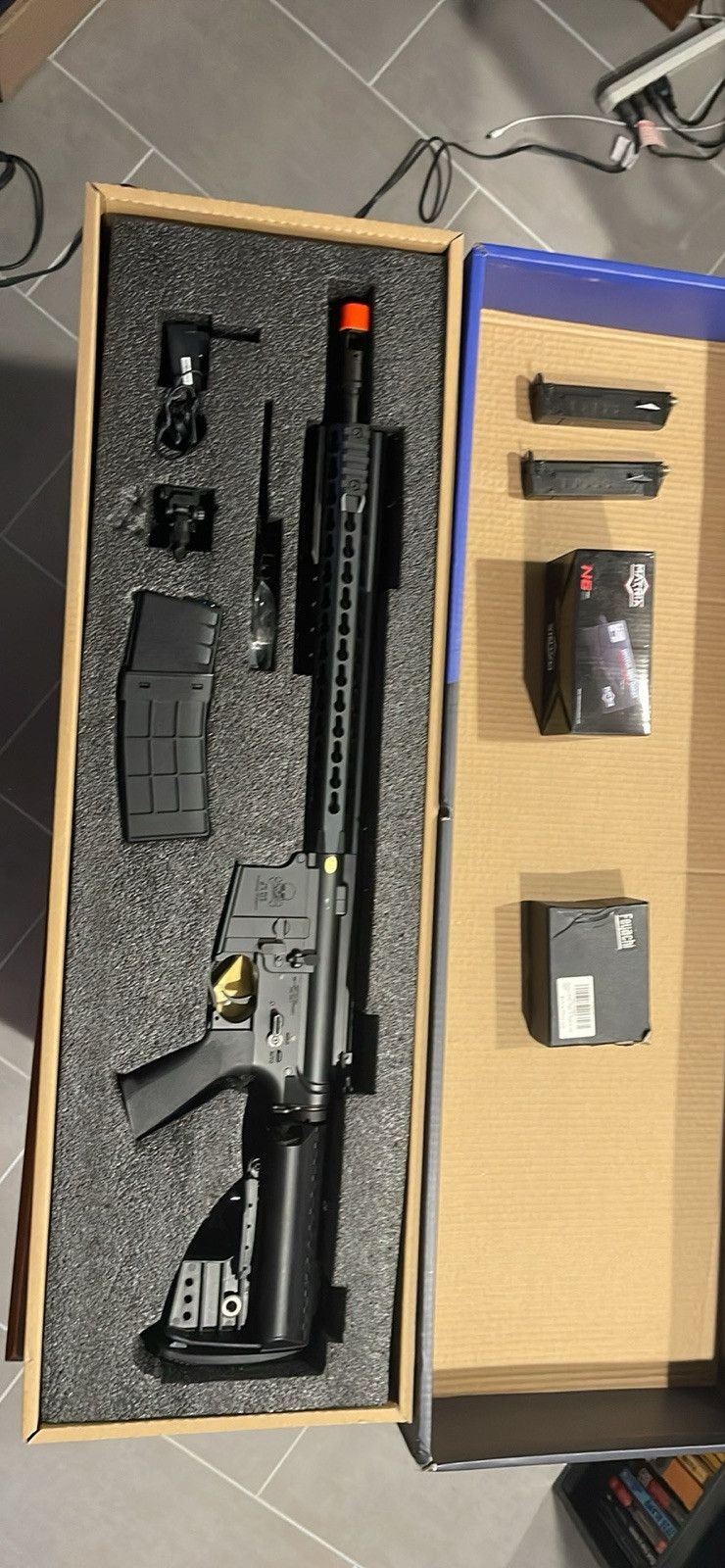 Airsoft Rifle + Two Loaders + Smart Charger + Red Dot Sight