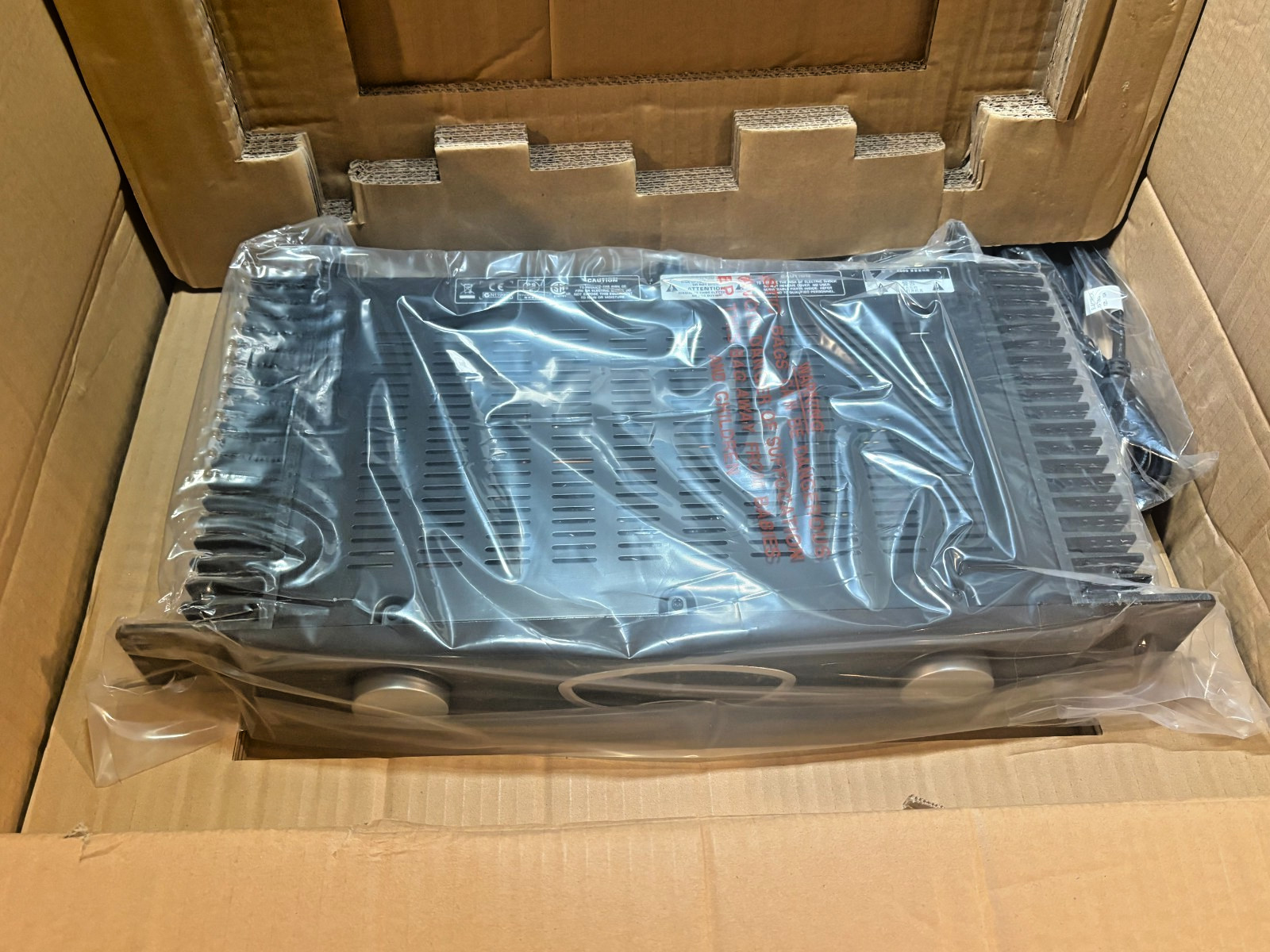 BEHRINGER A500 600W 2-Channel Reference Power Amplifier NIB