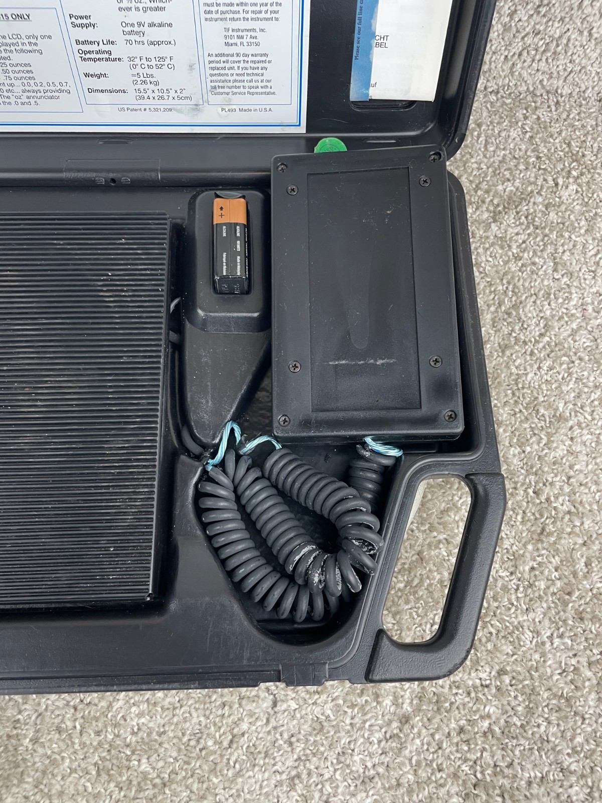 TIF 9010 Electronic Refrigerant Charging Scale with Durable Carrying Case