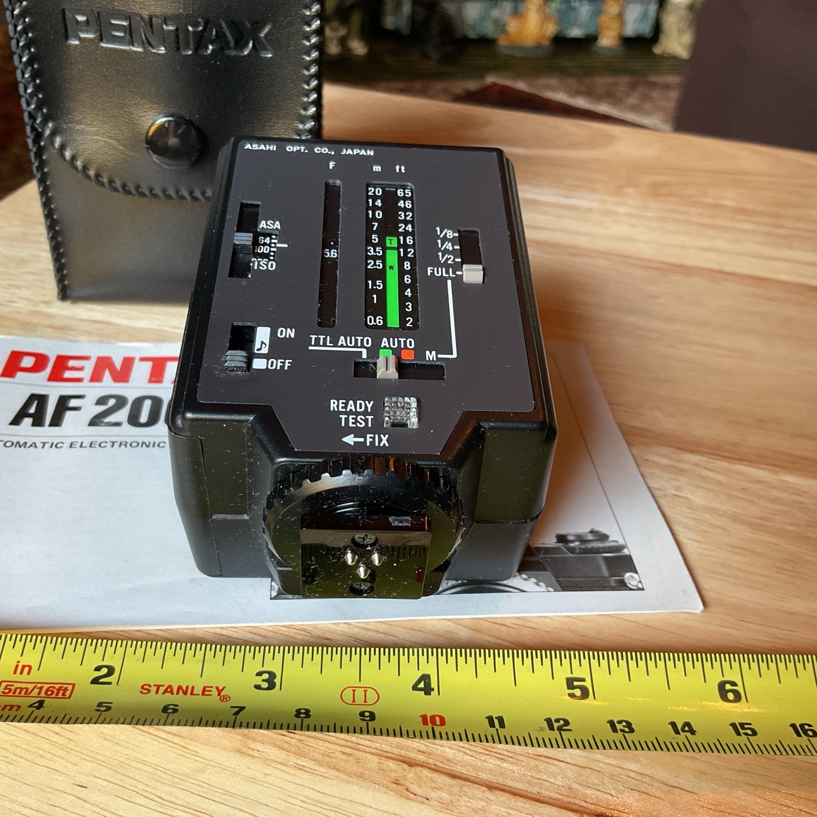 Pentax AF 200T Automatic Electronic Flash Unit Plus Book
