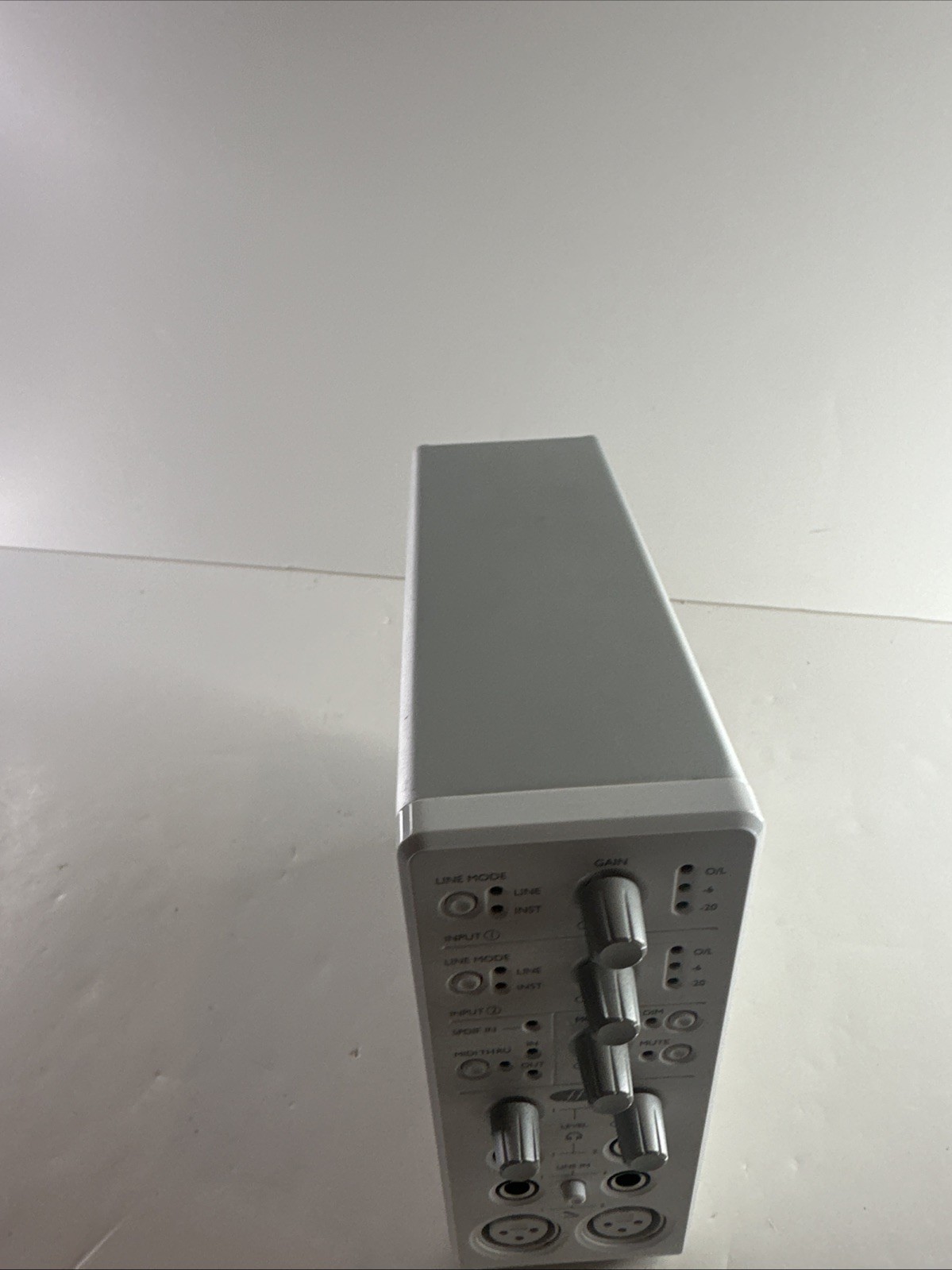 Focusrite Saffire Professional Mobil Firewire Audio Interface Built In Engineer