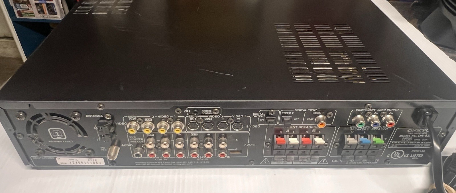 Onkyo DR-S2.2 CD/DVD Receiver NO REMOTE