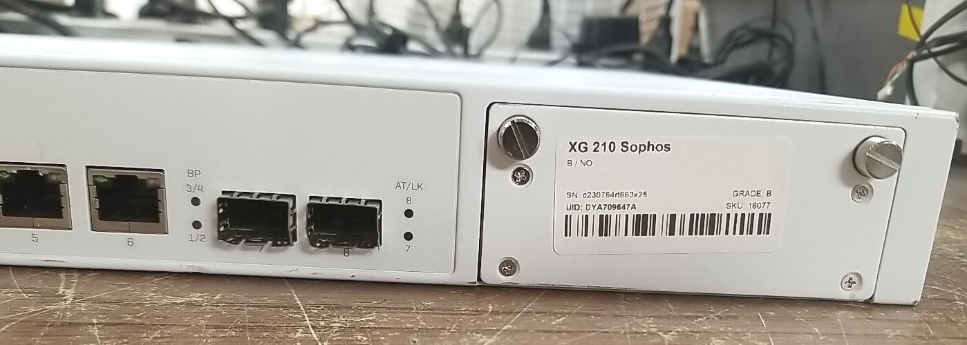 Sophos XG 210 Rev. 3 Firewall Security Appliance. *READ⬇️*