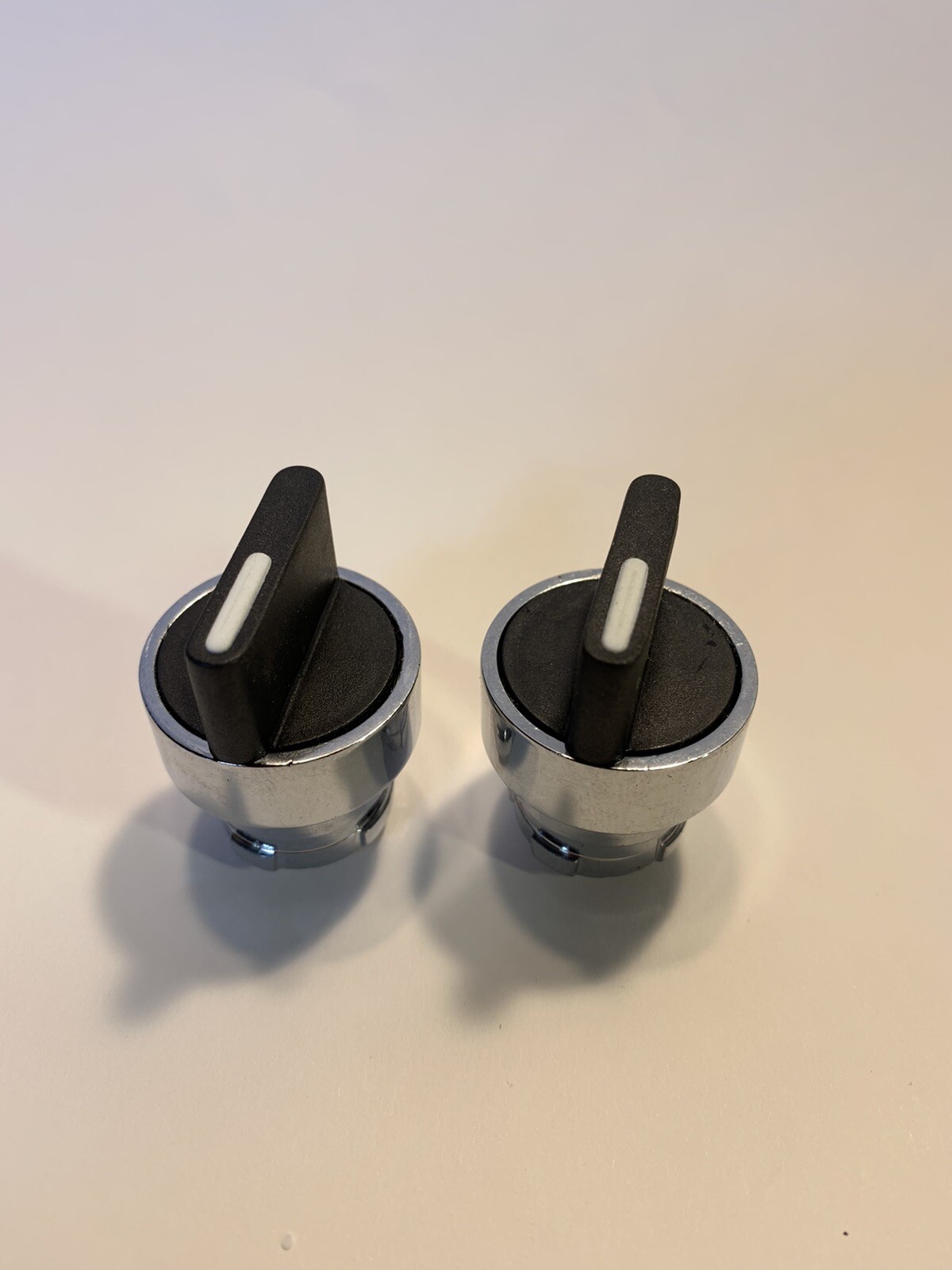 2-Pack ZB2 BD2 Telemecanique Replacement 2 Position On Off Selector Switch PD220