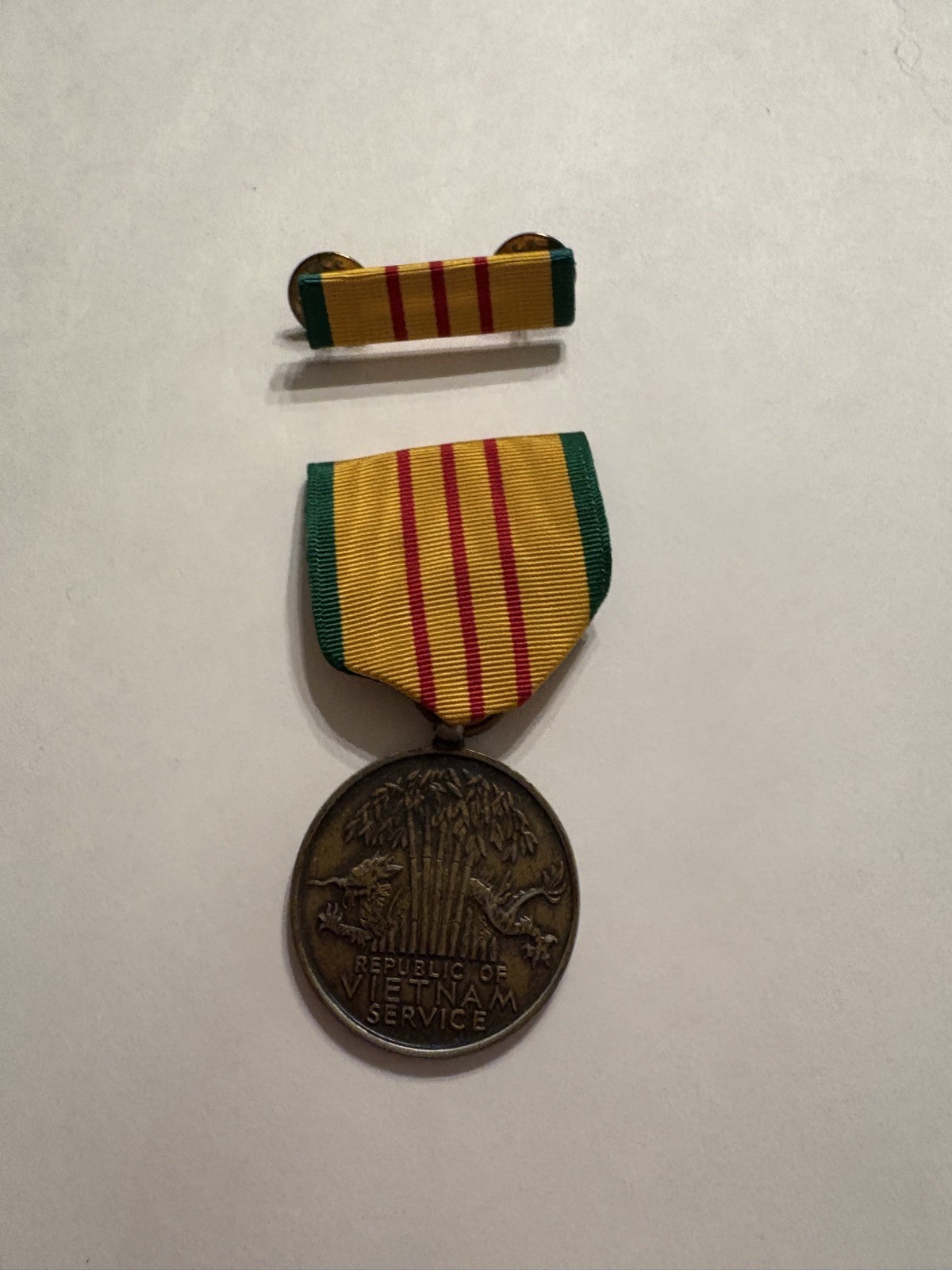 Republic Of Vietnam Service United States Of America Medal & Ribbon Replica