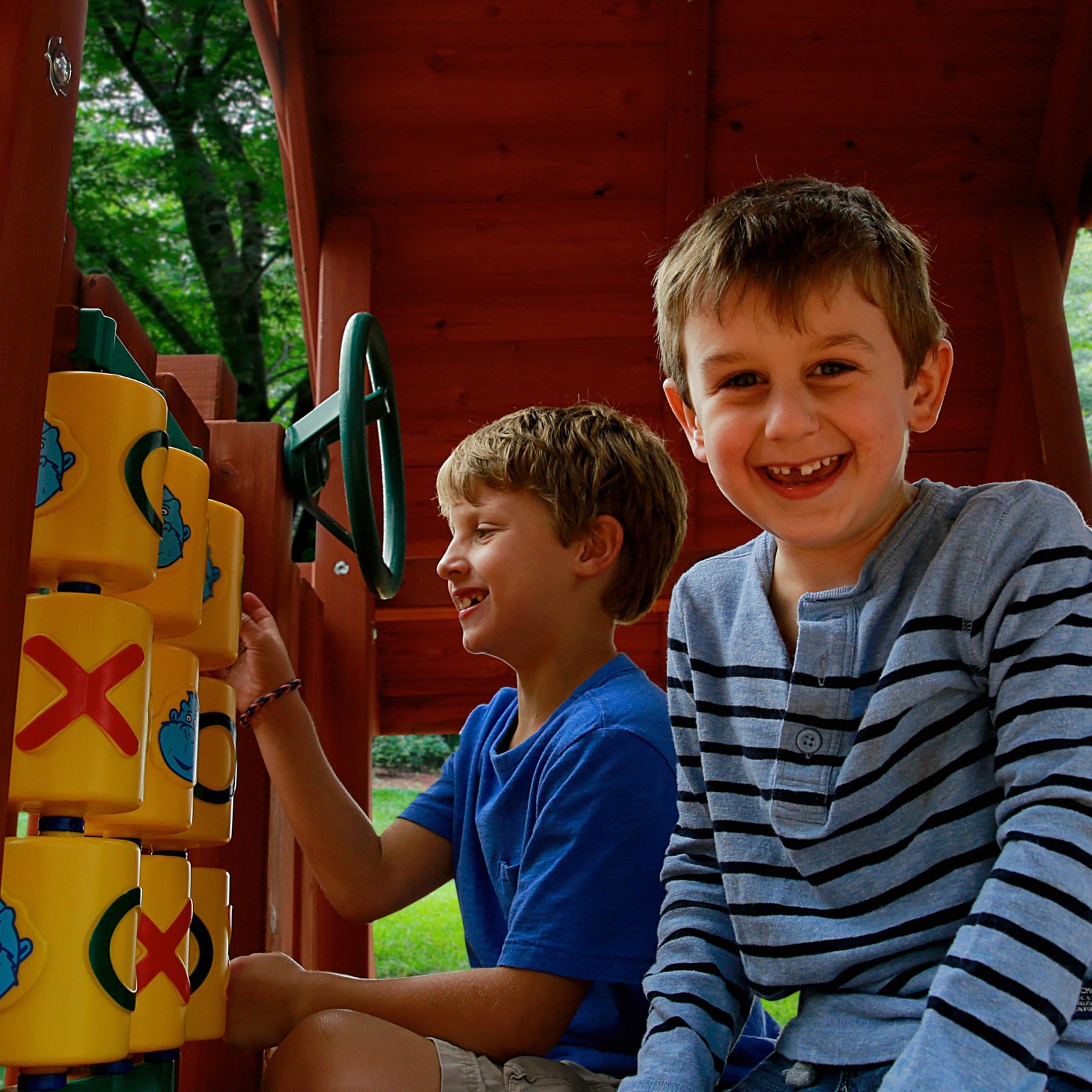 07-0010 Tic Tac Toe Spinner Activity Panel for Swing Sets, Yellow