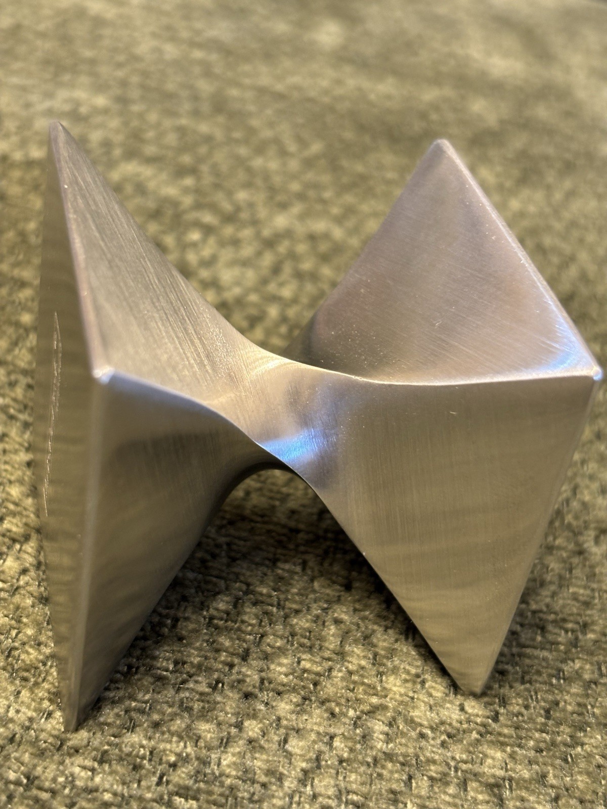 Arts On Desk Stainless Steel Sculpture~2”x2” Slick!