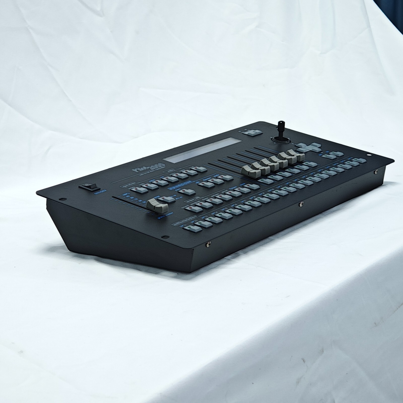 Pilot 2000 DMX Lighting Console Mixer Console Moving Par Light DMX Controller