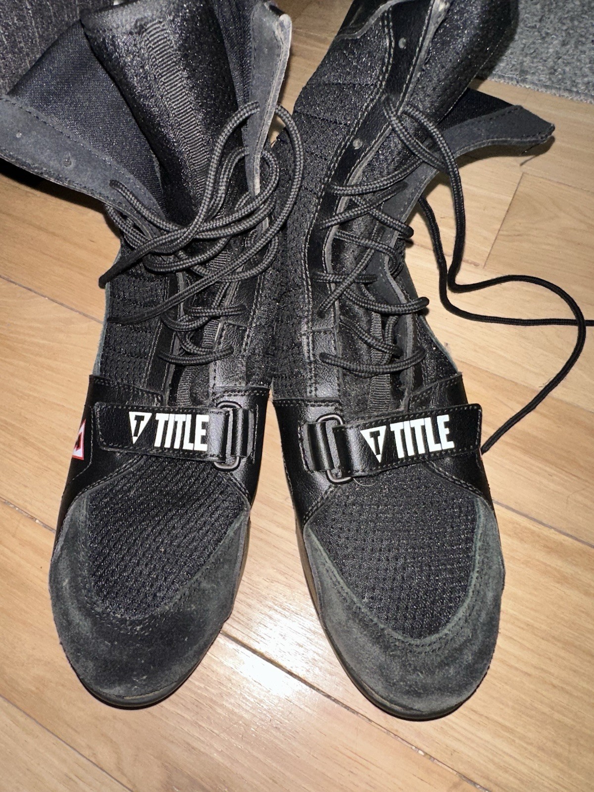 TITLE Boxing Black  Boxing Shoes  size 10 (B2-10)
