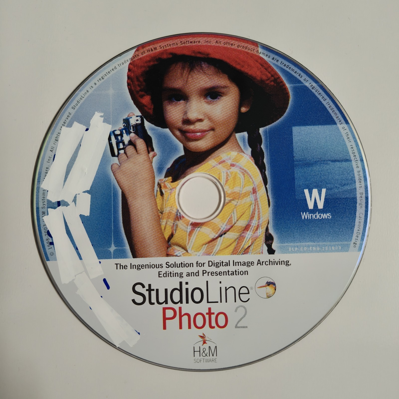 H&M StudioLine Photo 2 Image Archival Editing Software CD (PC; 2003) #2261