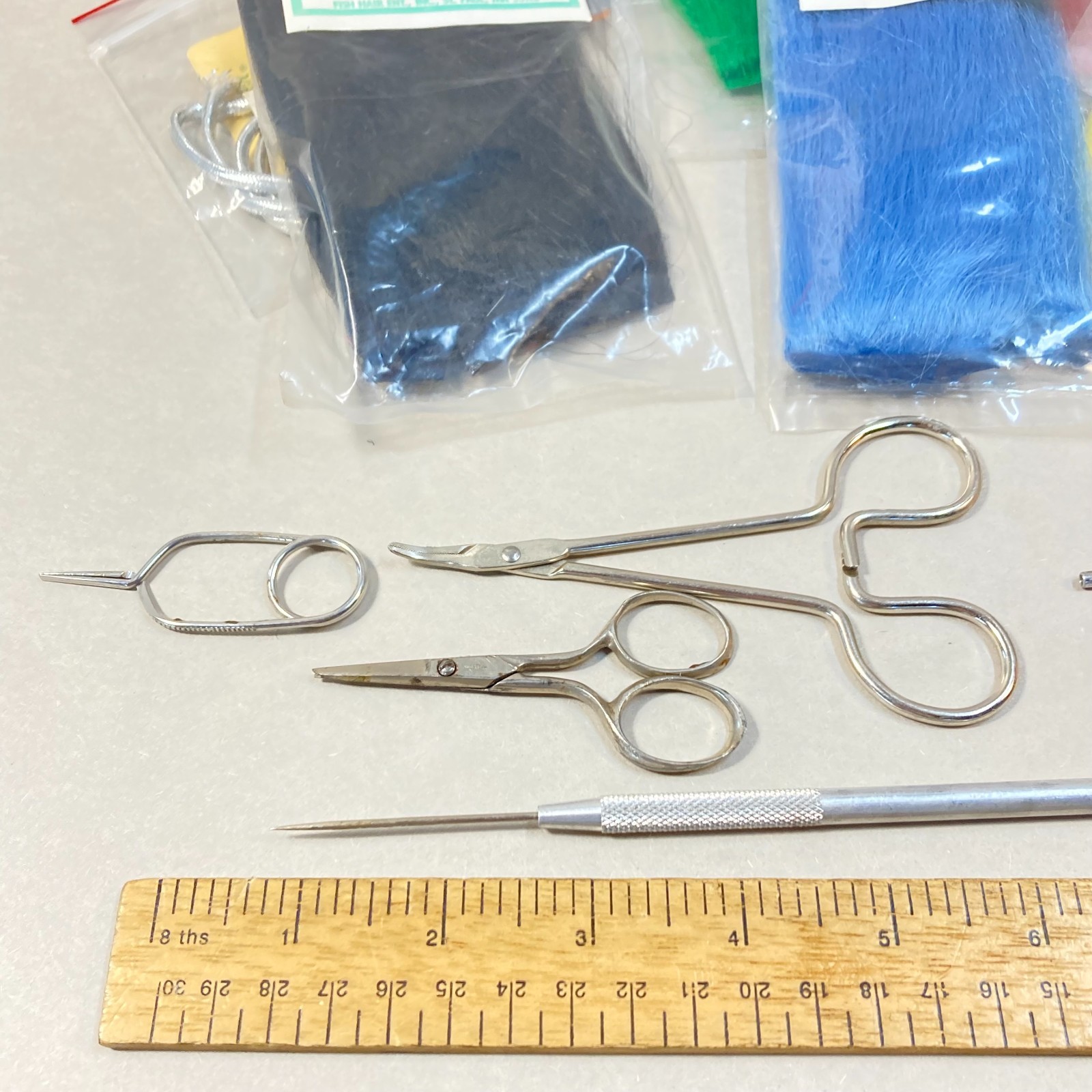 Fly Tying Supplies Materials Hair Feathers Scissors & Thread Holding Bobbin
