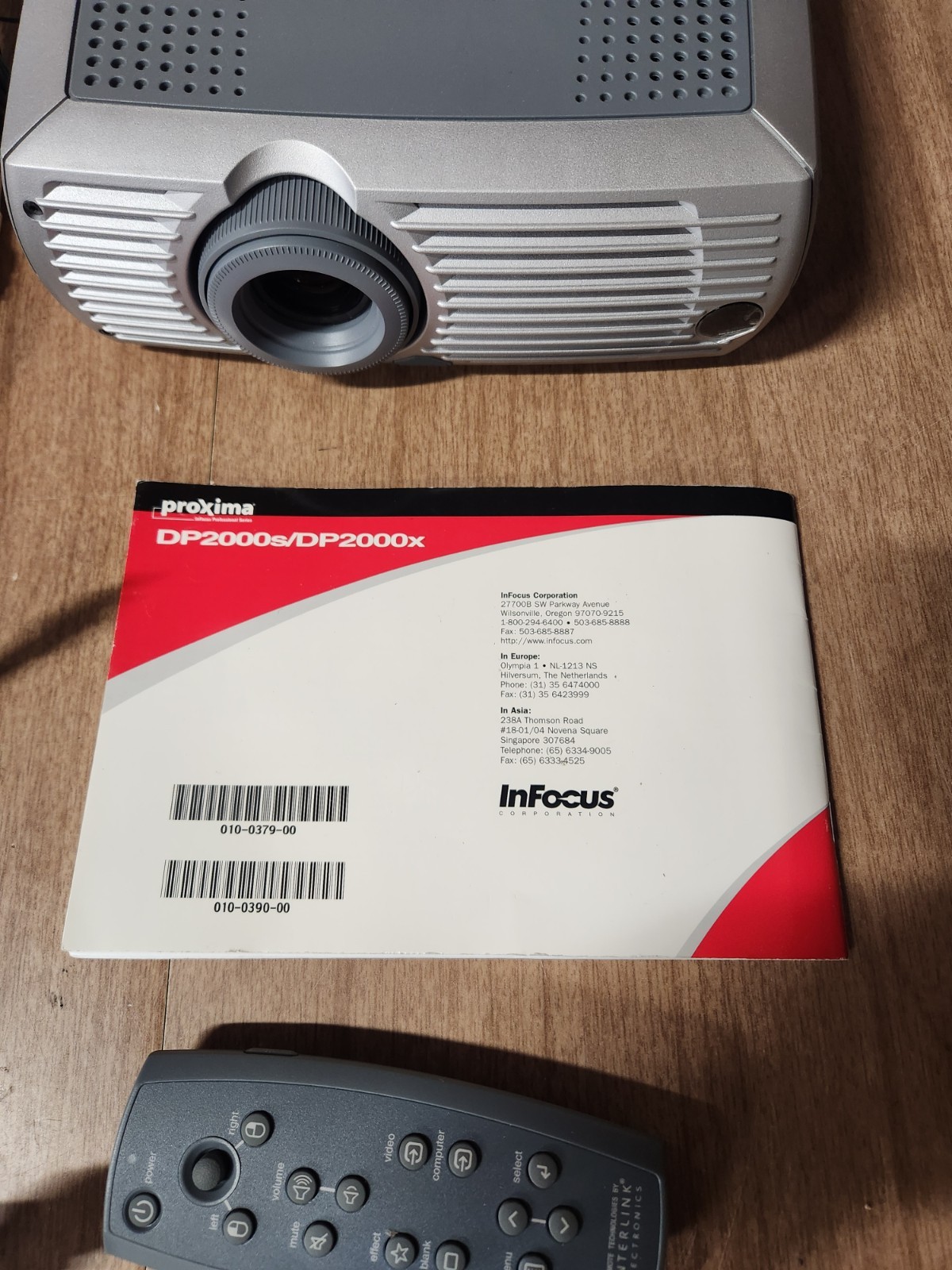 Proxima DP2000x XGA Portable Projector W/Remote ,Cables & Manual Tested Working