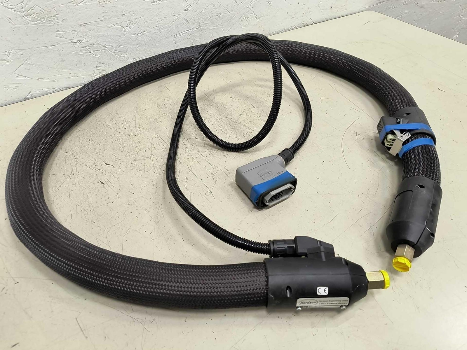 NOS Nordson TC24-8-H Adhesive Applicator Hose 254542