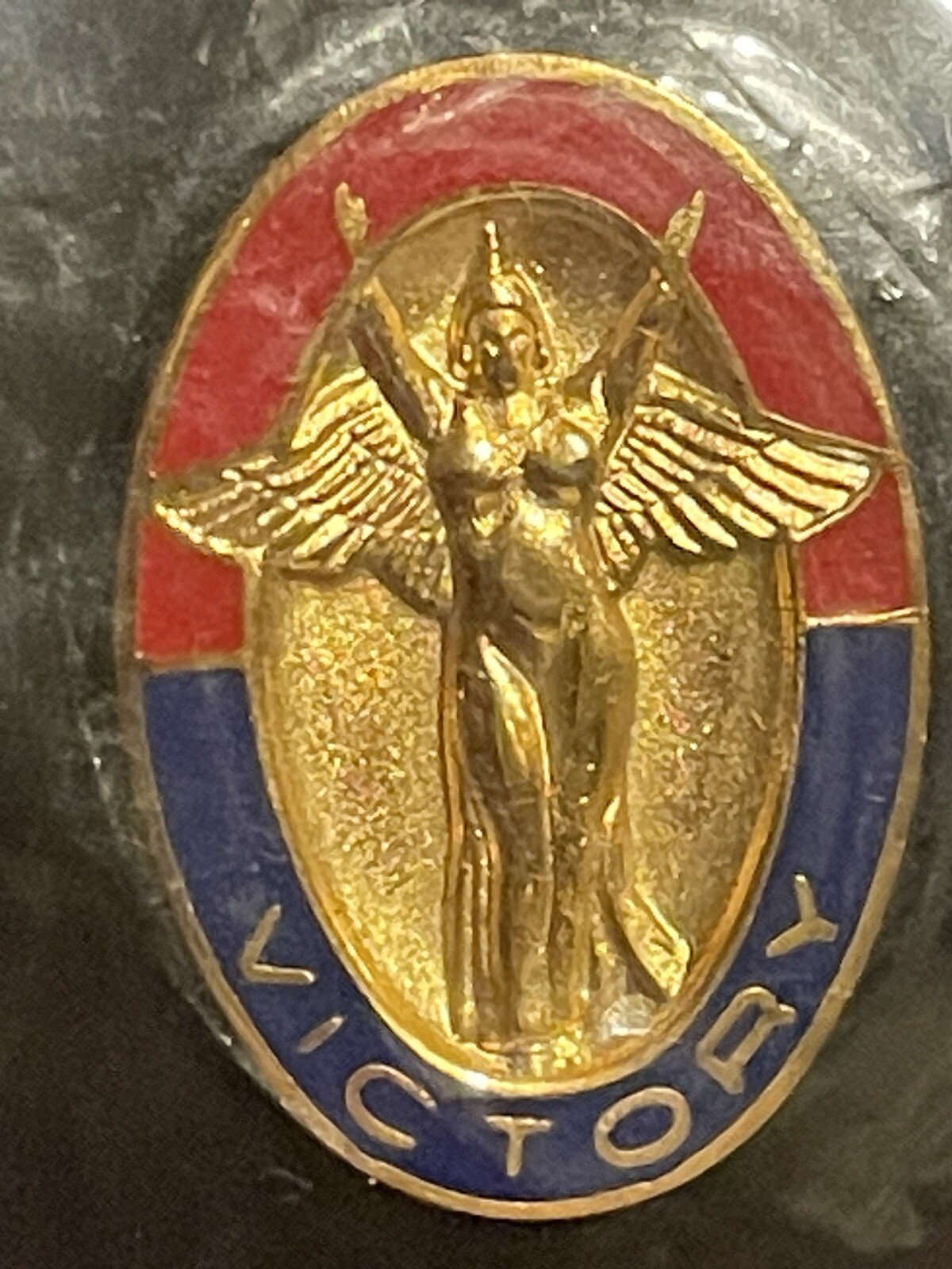 US Army Crest DI / DUI: 1st Infantry Division, Lapel / Hat Pin