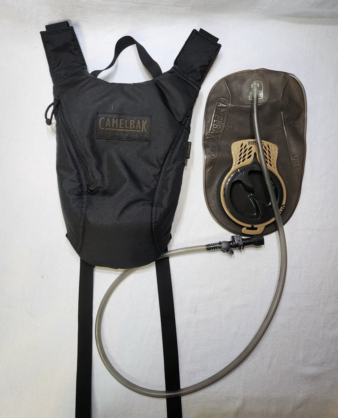 CamelBak 1.5L Hydration Backpack Black HydroBak 50oz Maximum Gear Water 12"x 9"