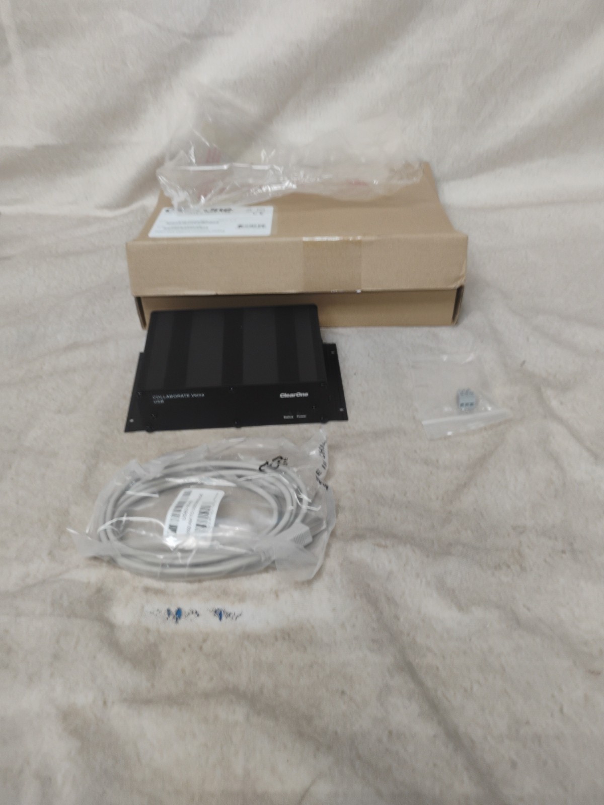 ClearOne 910-3200-305 Collaborate Versa USB