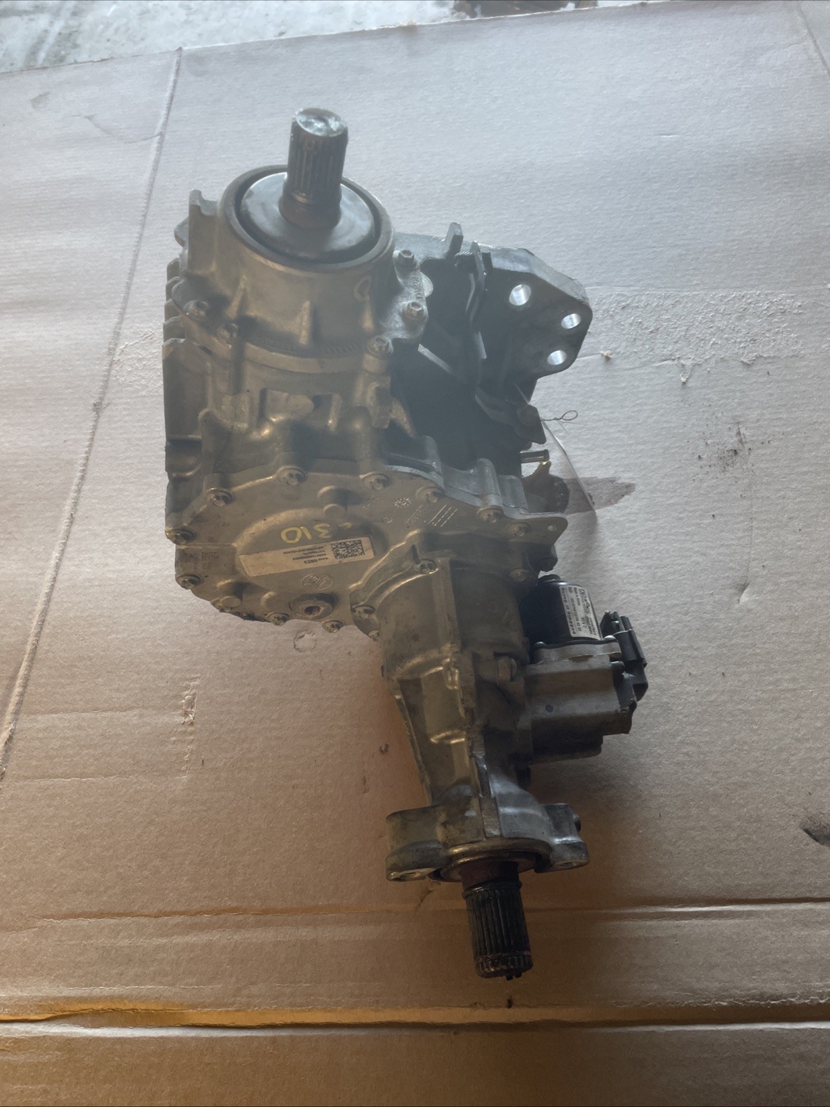 Transfer Case ID 84425923 Fits 18 ENCLAVE 736584