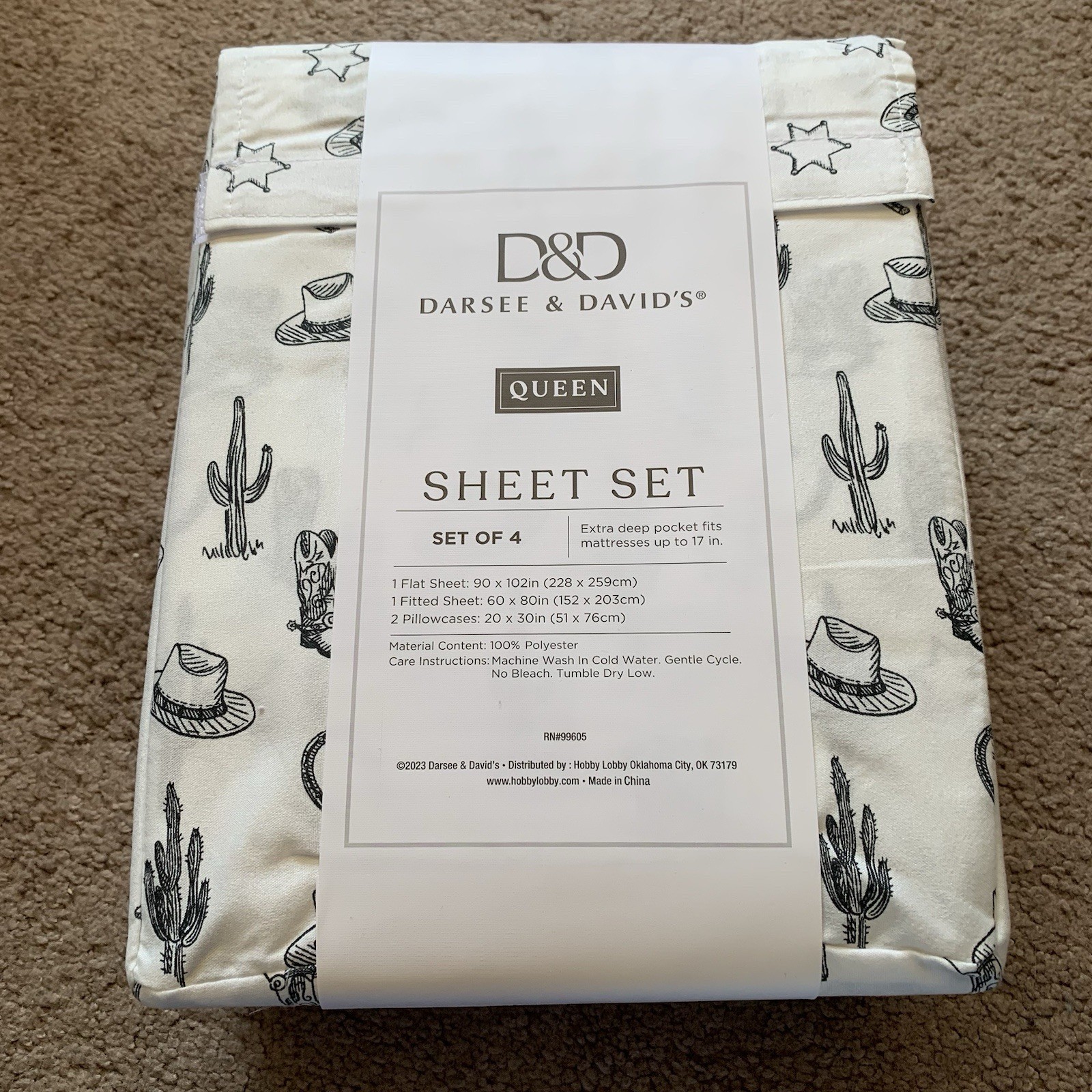 Queen SIZE WHITE 4 PIECE SHEET SET D&D DARSEE & DAVID’S NEW WITH TAGS