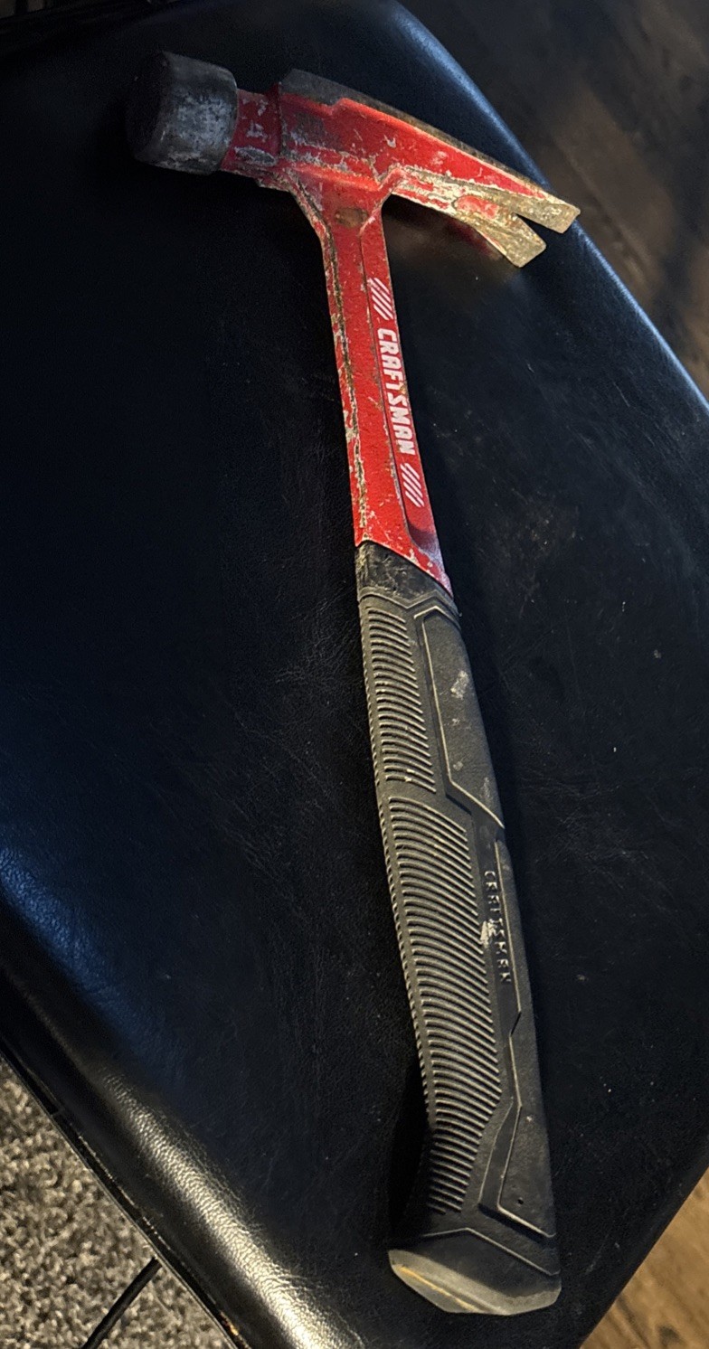 Craftsman Framing Steel Hammer 20 OZ Red 14"