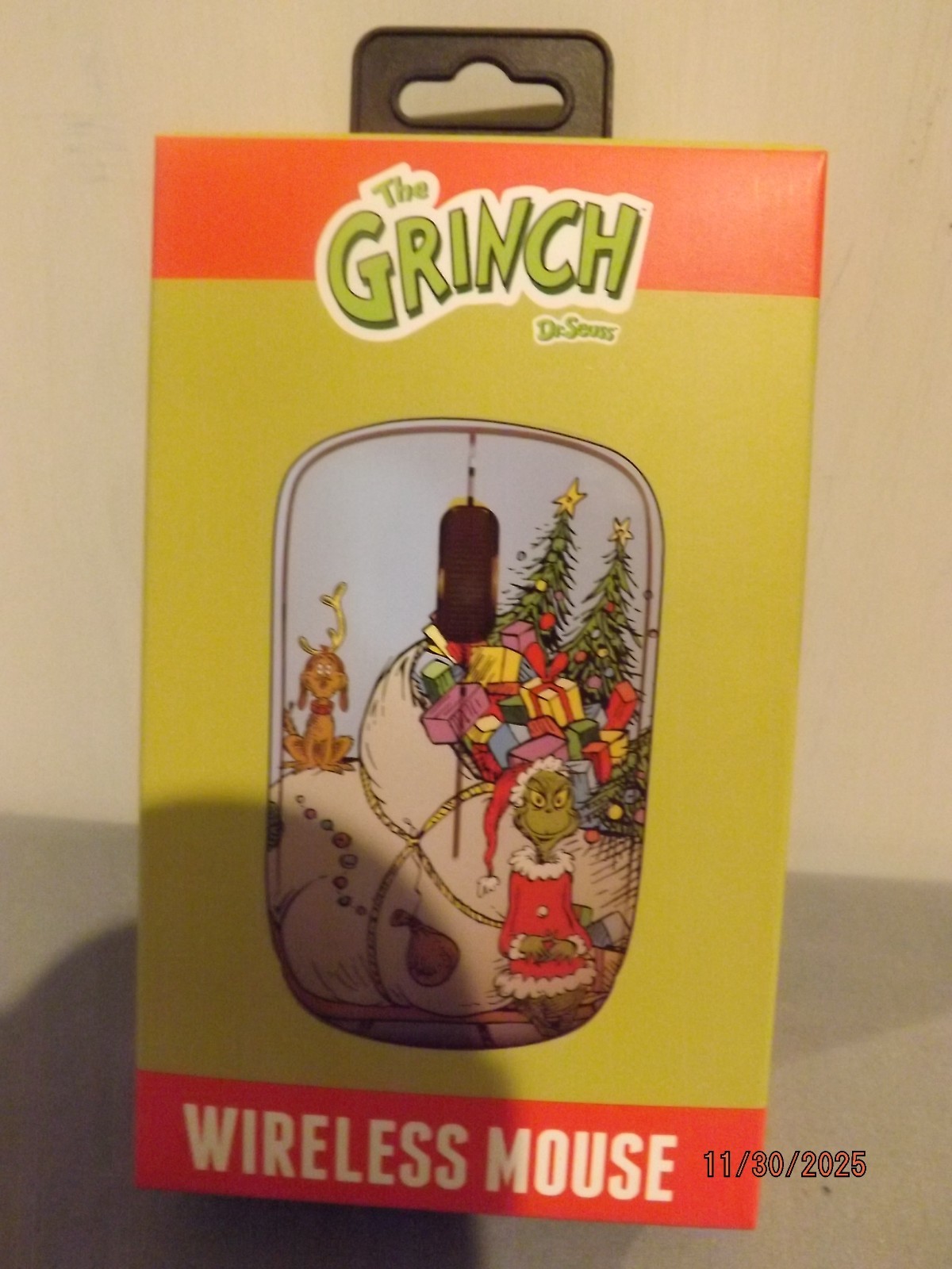 The Grinch Wireless Mouse NEW