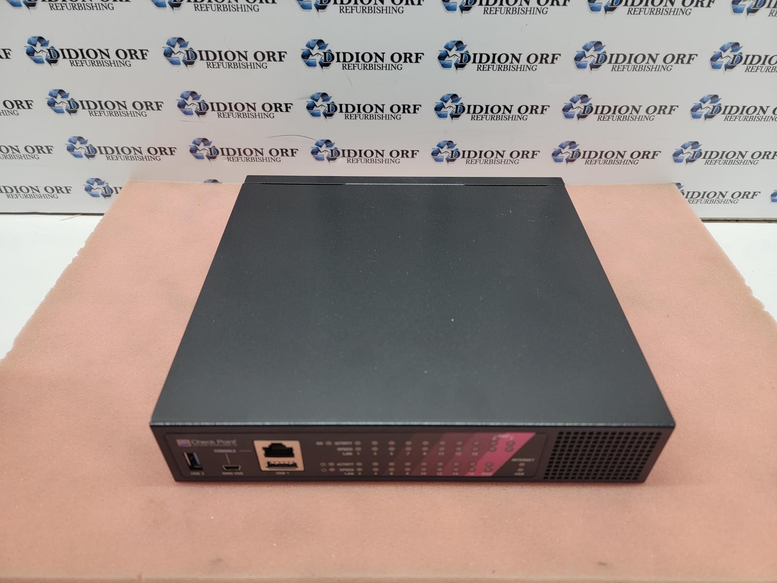 Checkpoint L-72 Firewall and Security Appliance, SKU 20444
