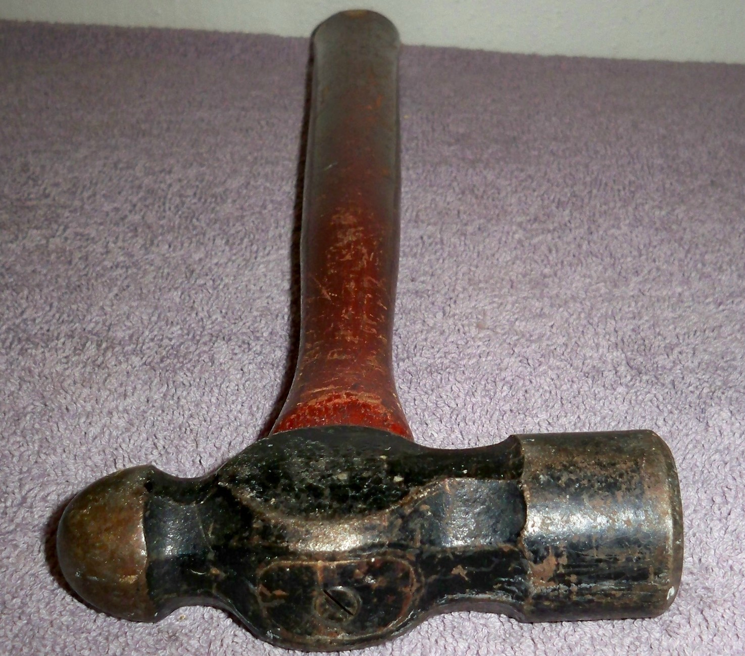 PLUMB 24 oz. Ball Peen hammer with Screw Wedge & Wood Handle / 15 1/2" Long