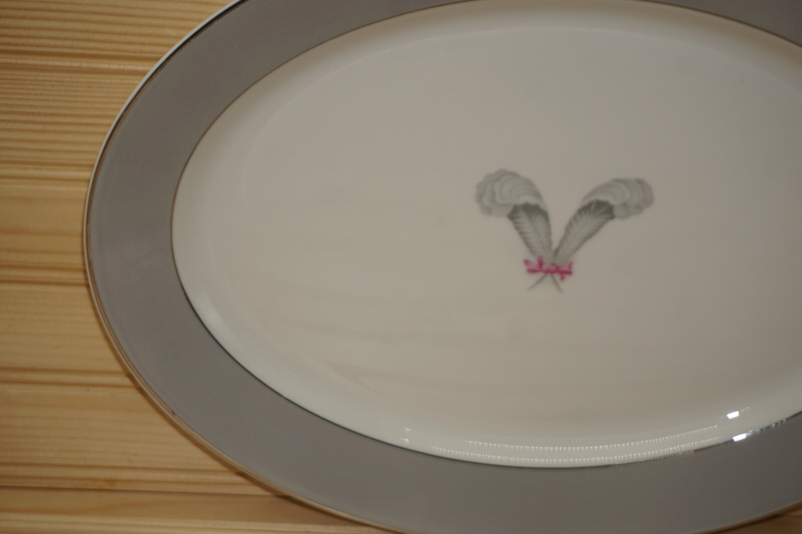 Syracuse Coronet Serving Platter, 14" (G18)